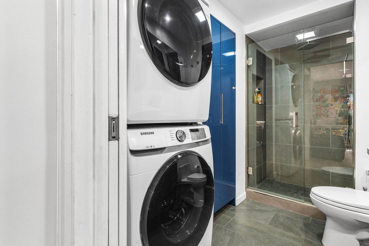 8427 Cypress Lane 10a