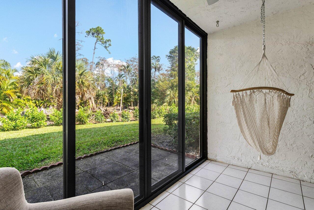 8427 Cypress Lane 10a