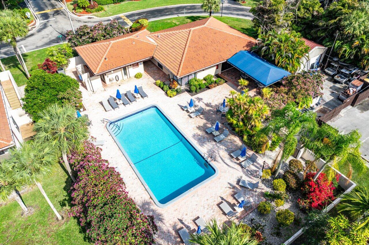 8427 Cypress Lane 10a