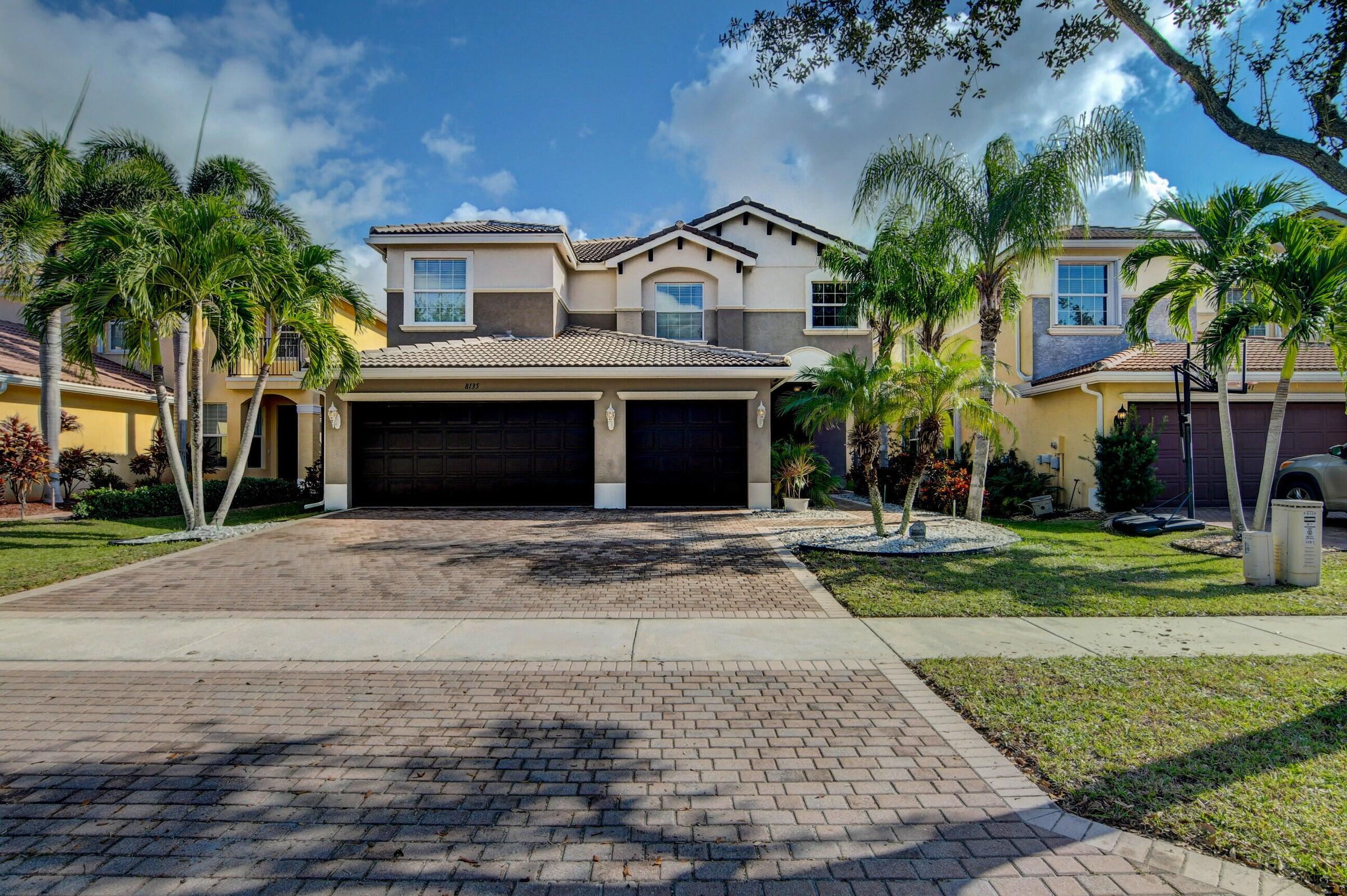 8135 Emerald Winds Circle