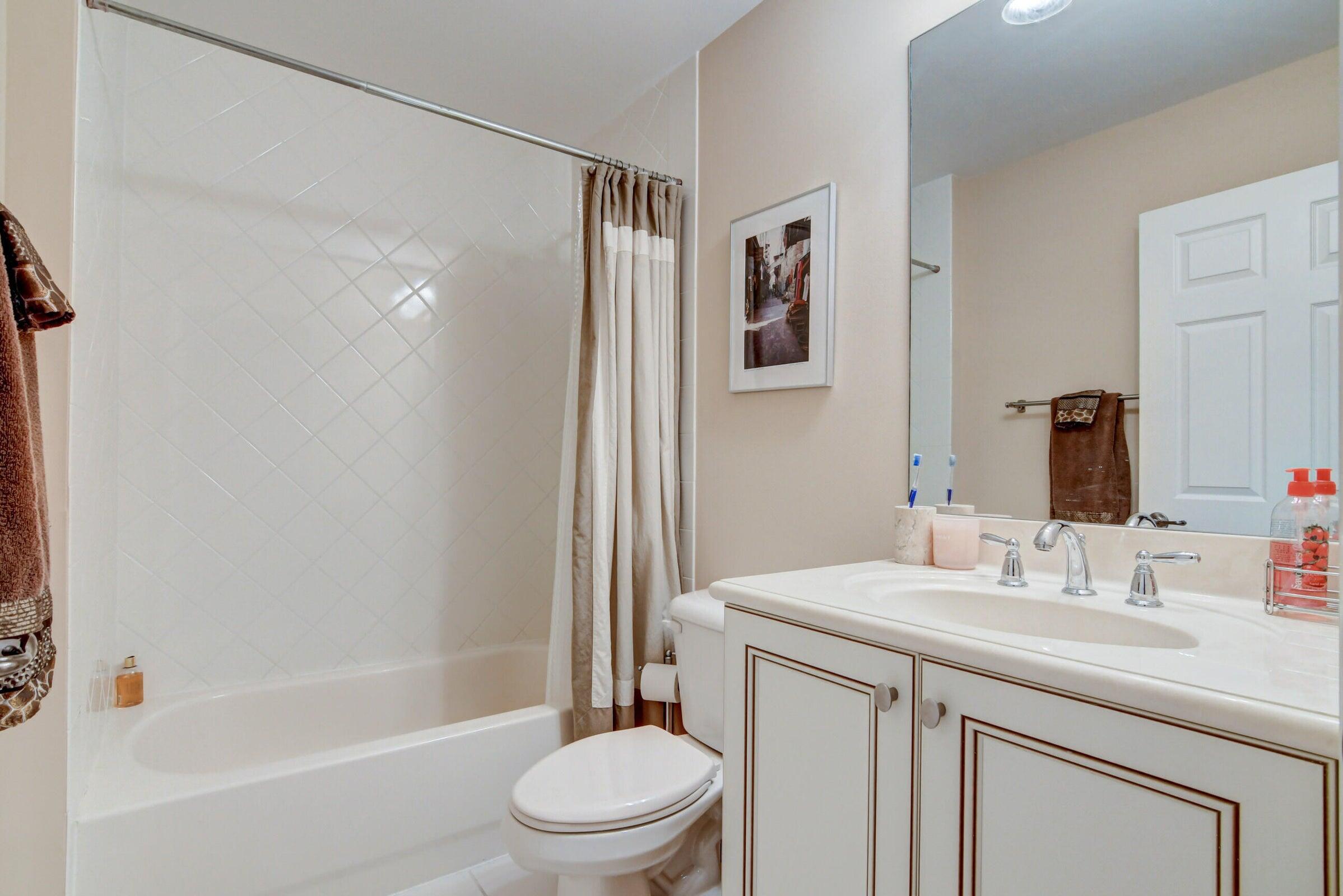 8135 Emerald Winds Circle