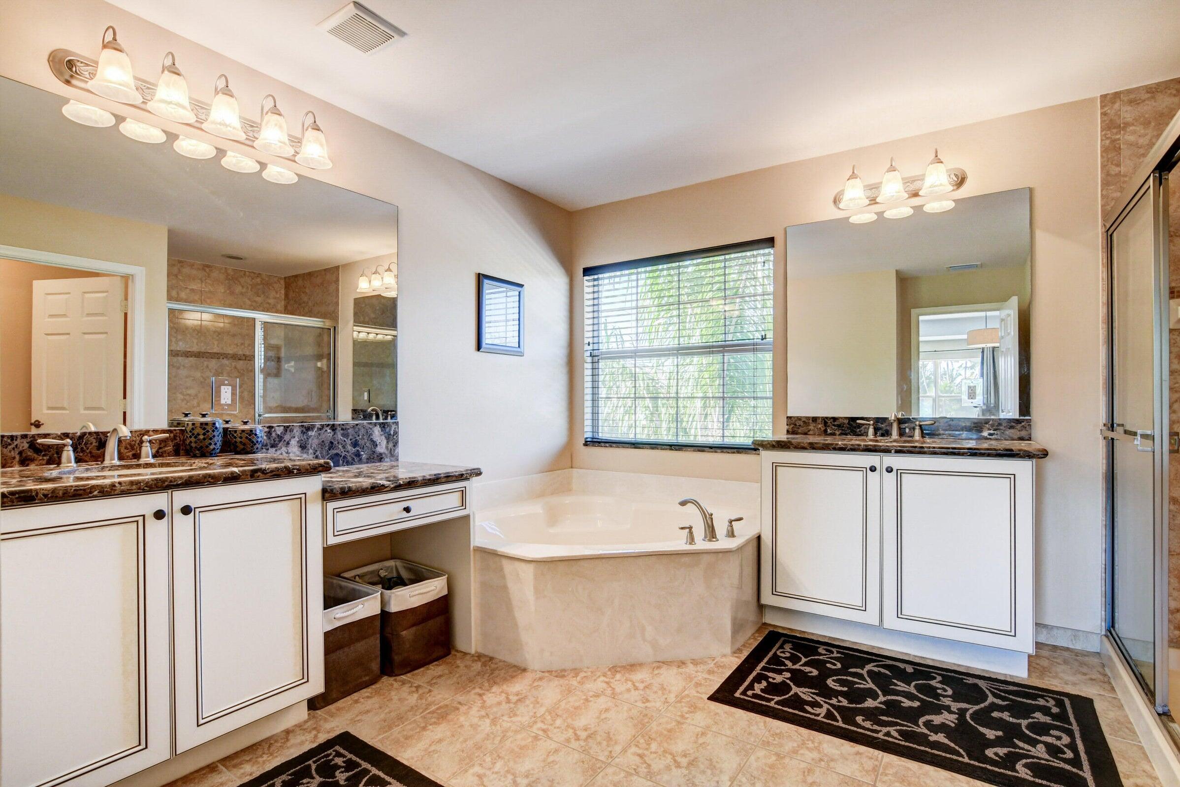 8135 Emerald Winds Circle