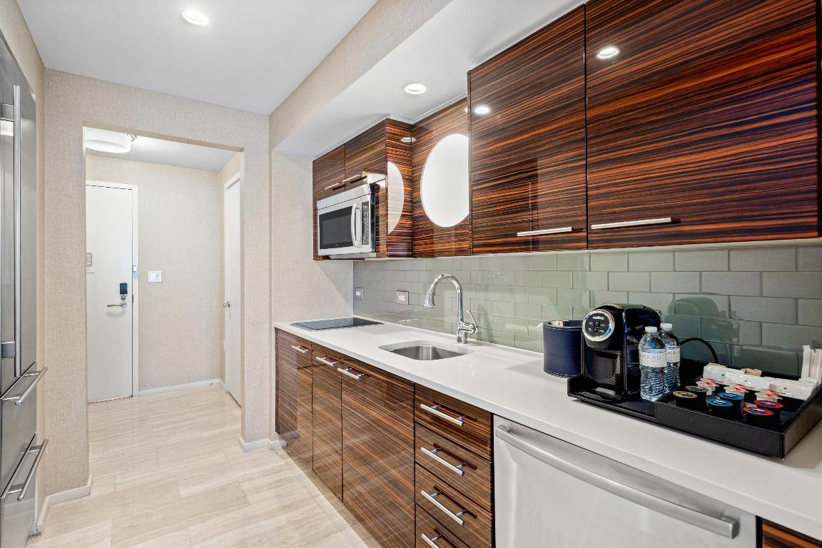 551 N Beach Boulevard H1603