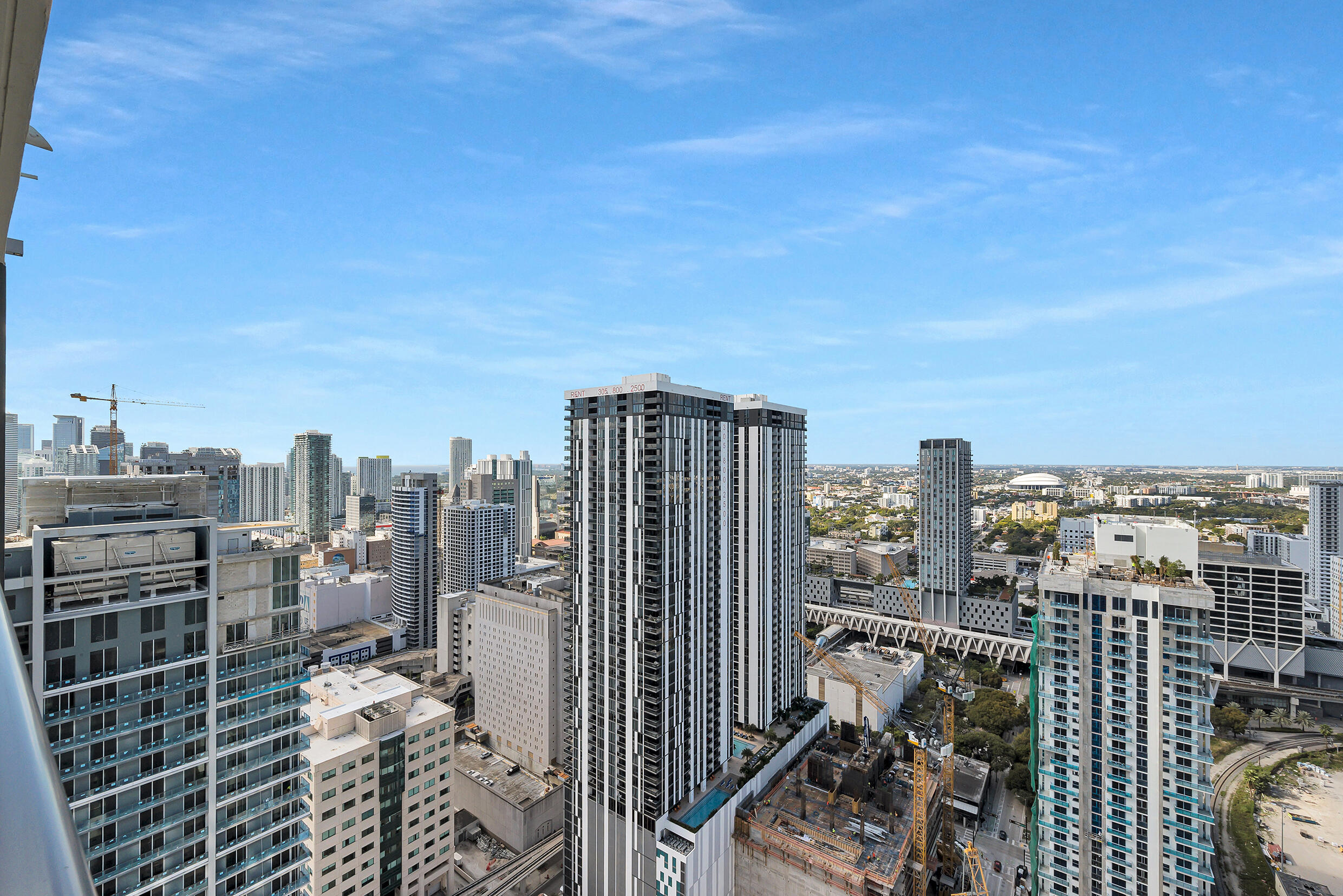 601 NE 1st Avenue 3905