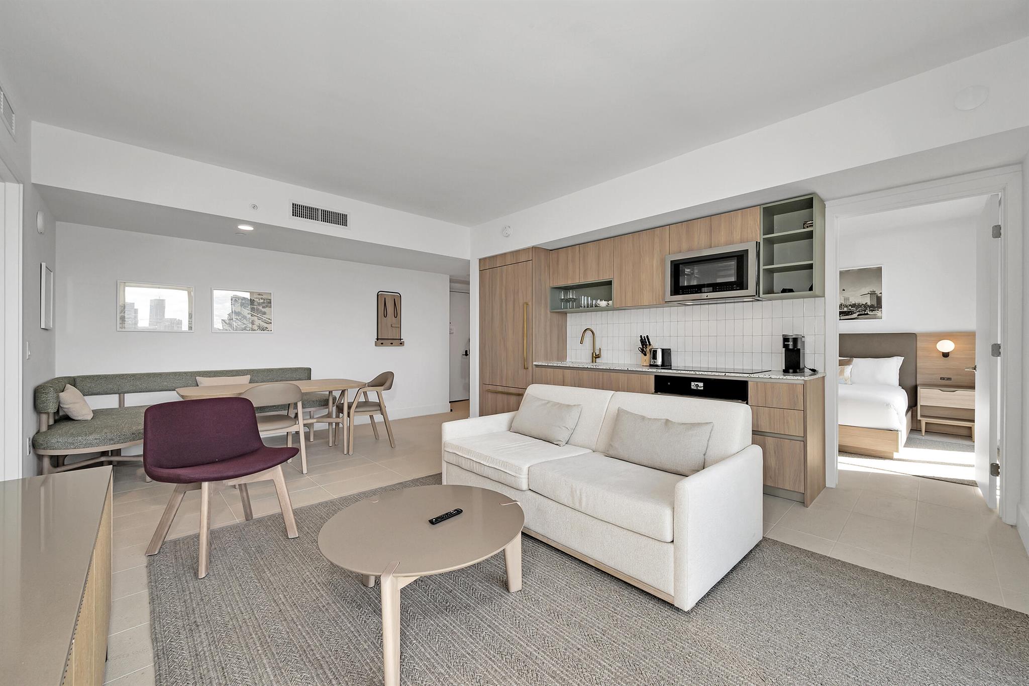 601 NE 1st Avenue 3905