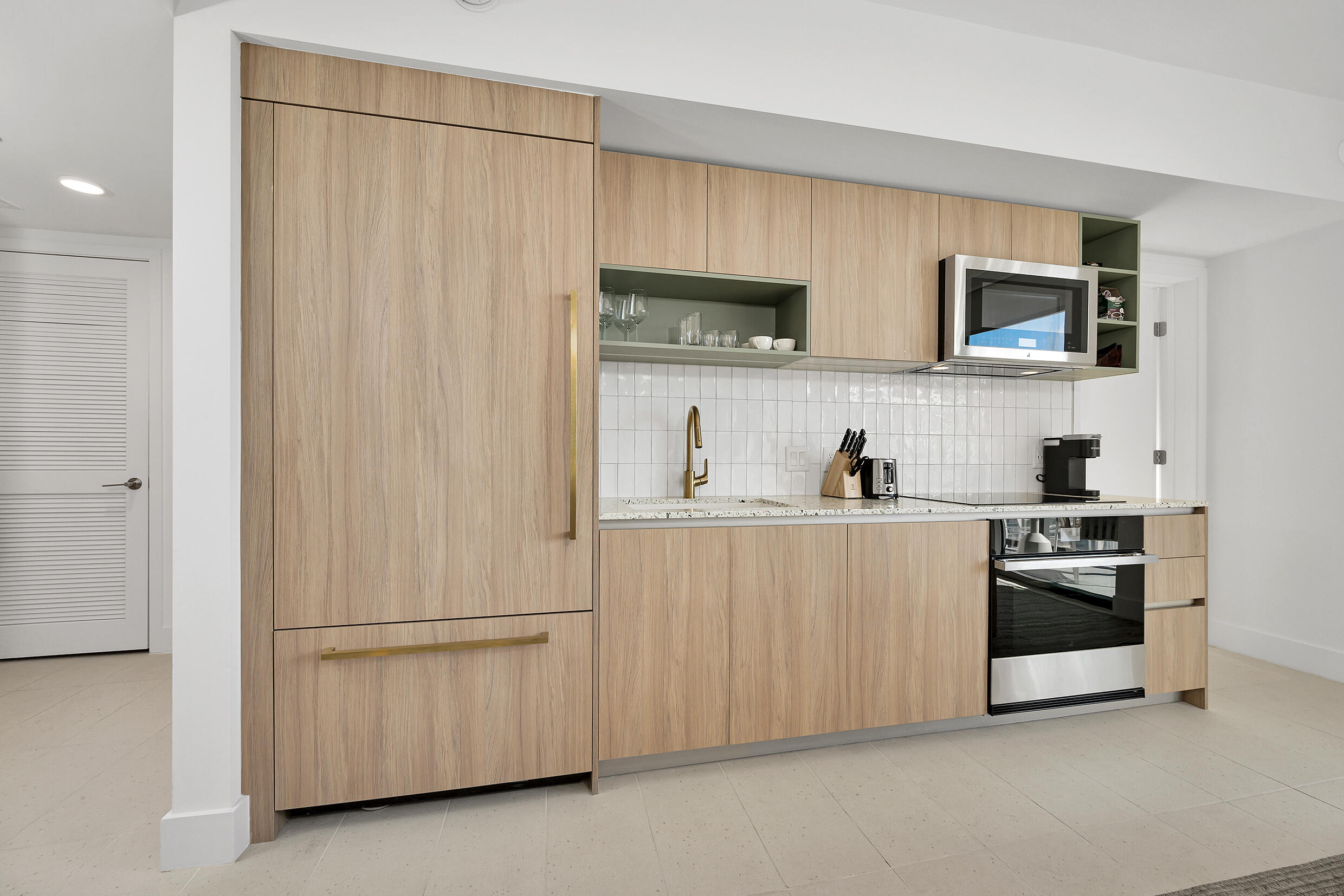 601 NE 1st Avenue 3905