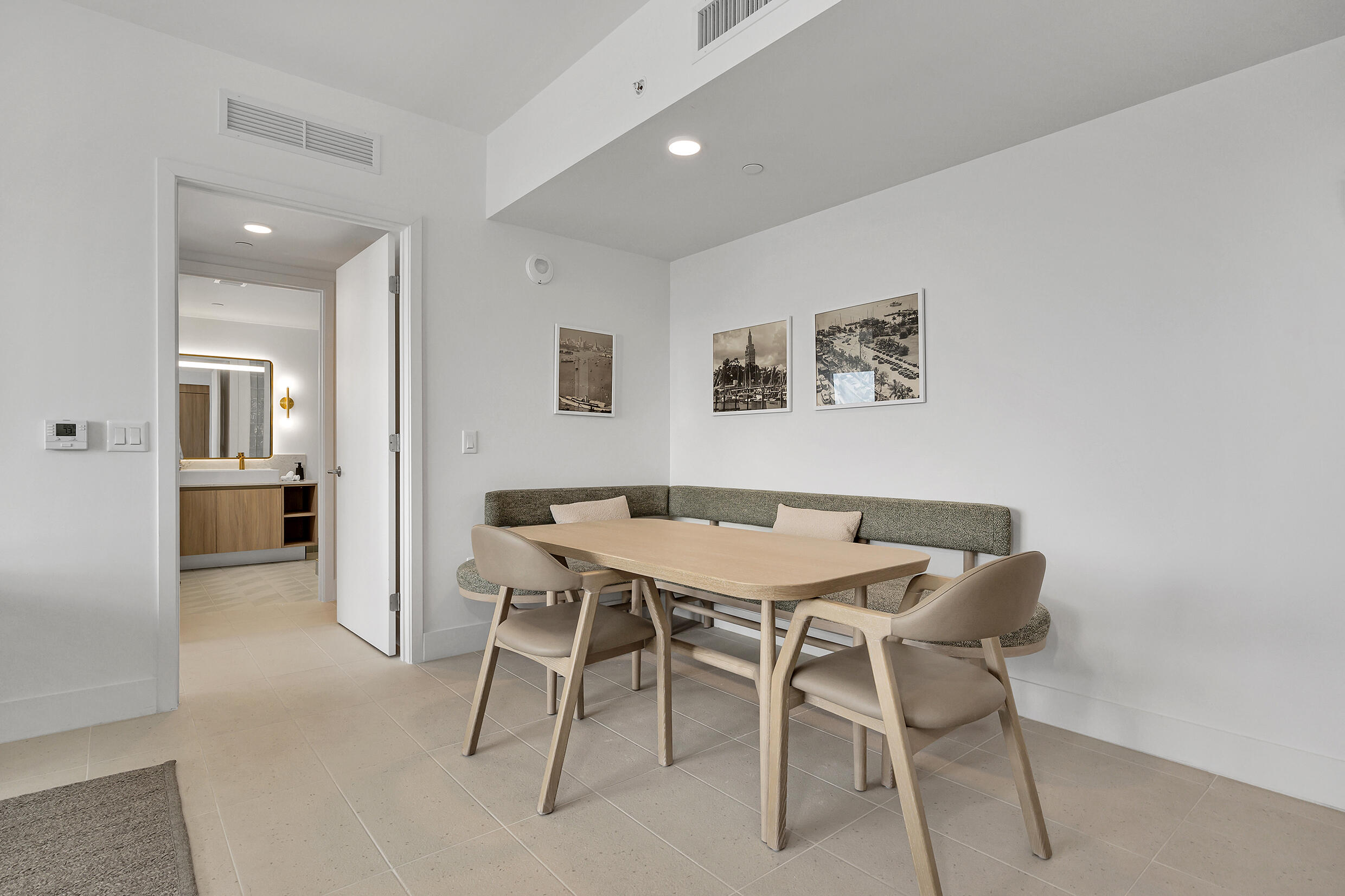 601 NE 1st Avenue 3905