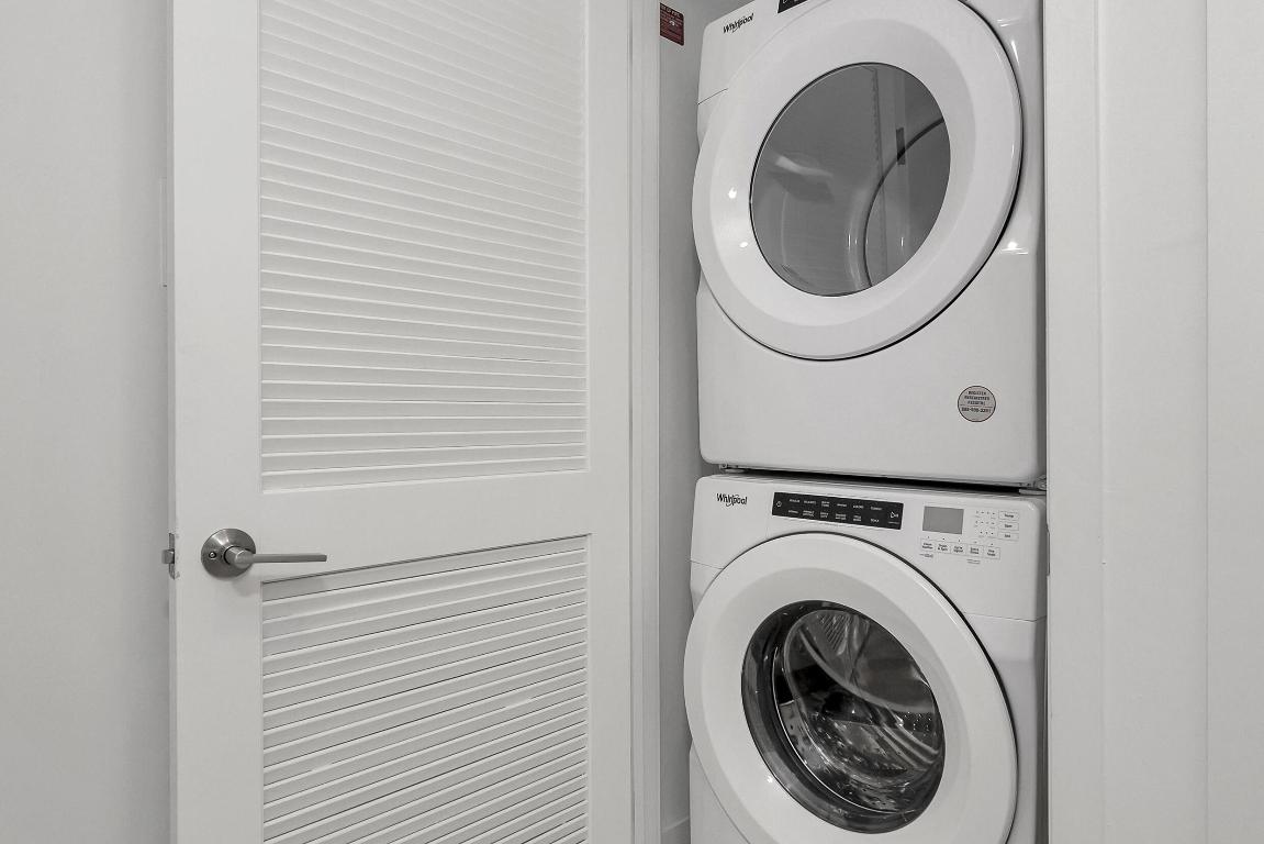 601 NE 1st Avenue 3905