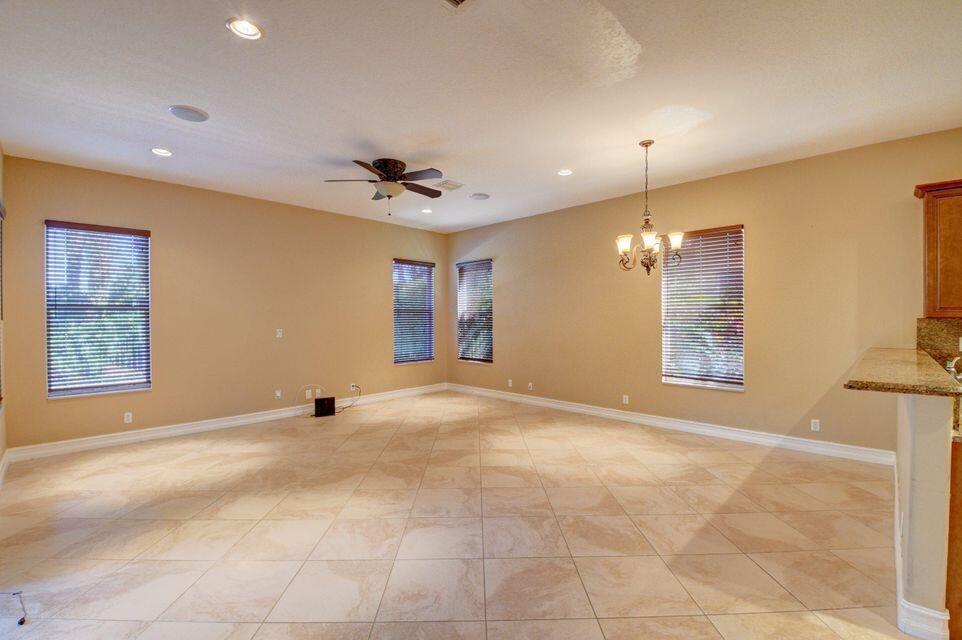 8800 Cobblestone Point Circle