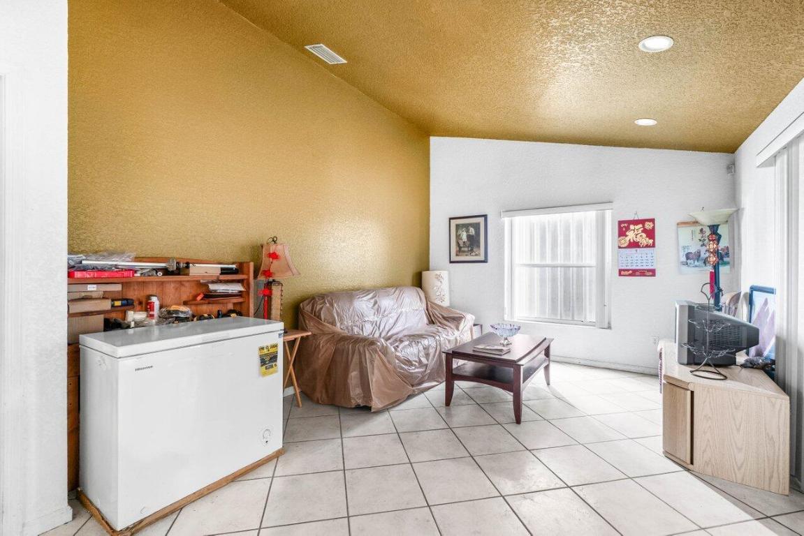 9023 Seminole Pratt Whitney Road