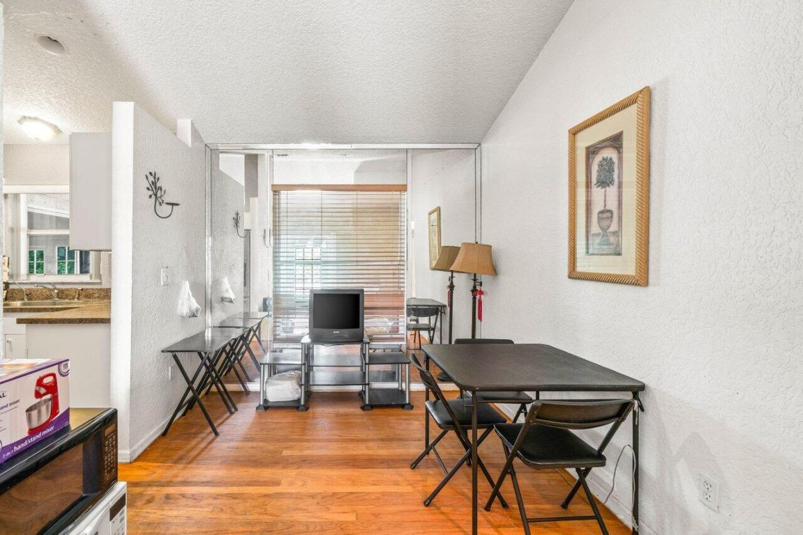 9023 Seminole Pratt Whitney Road