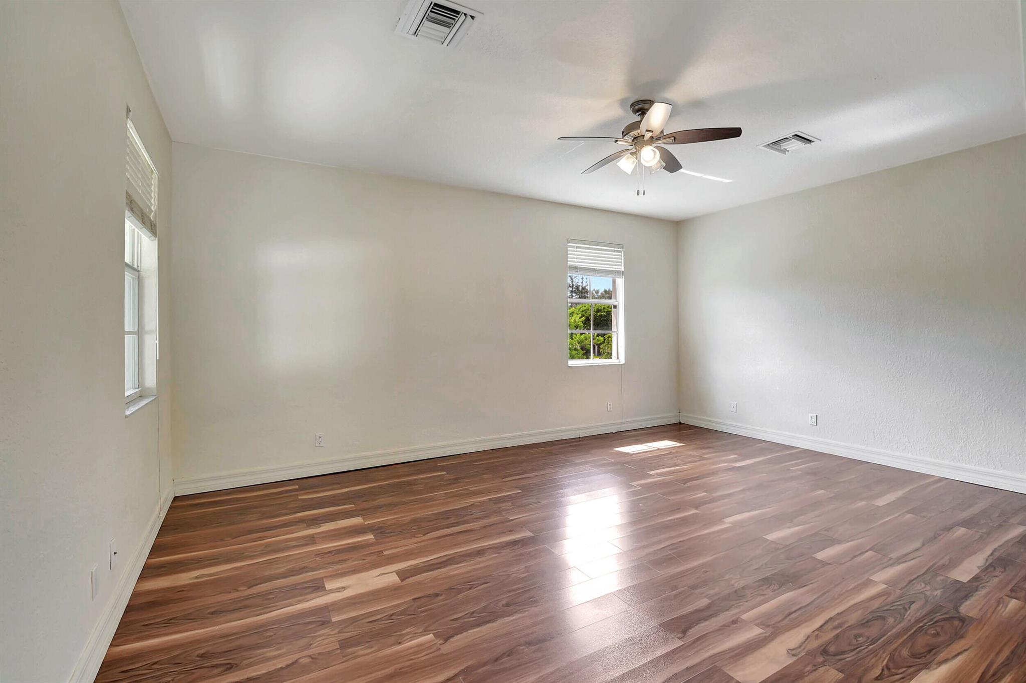 1125 NW 18th Avenue