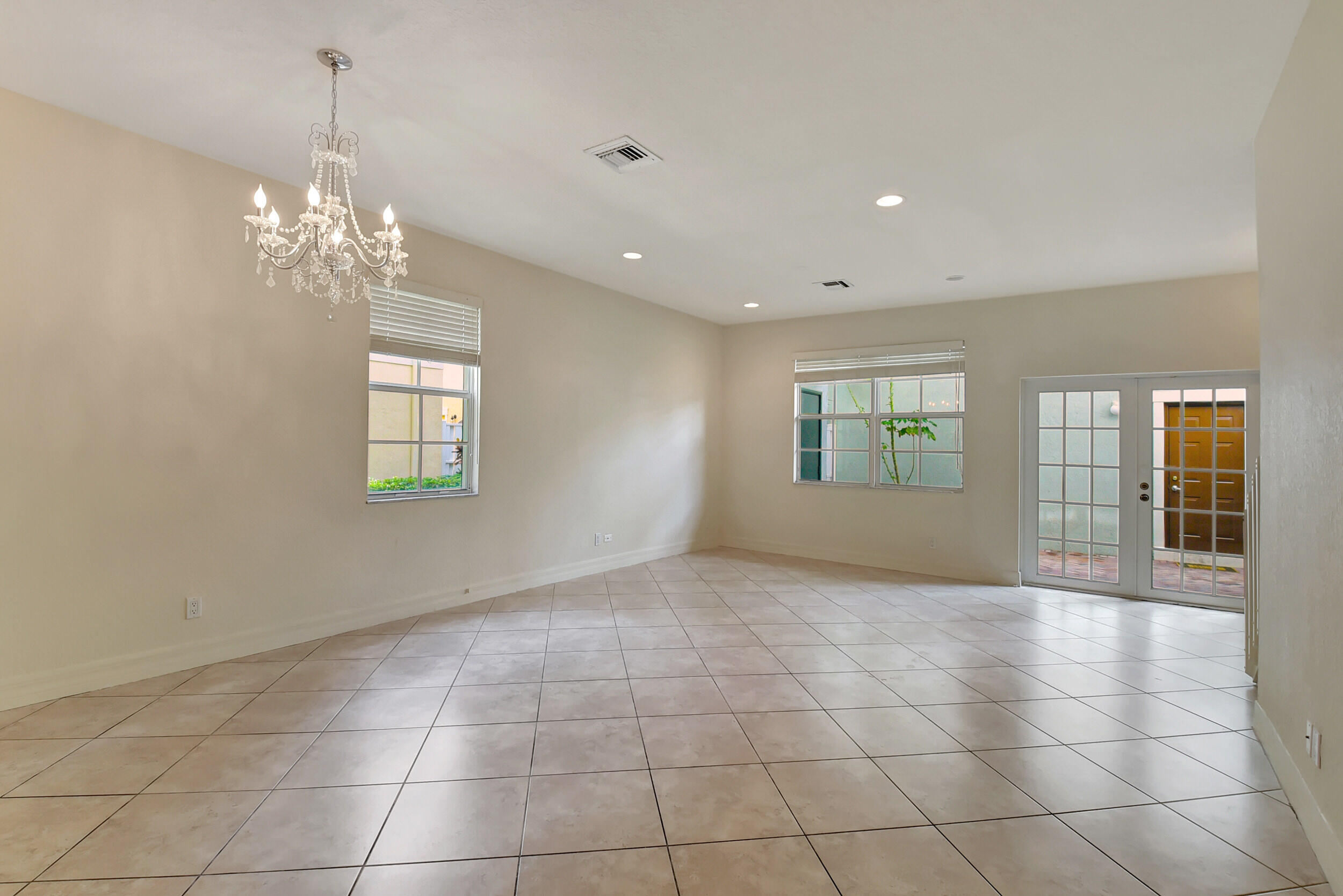 1125 NW 18th Avenue