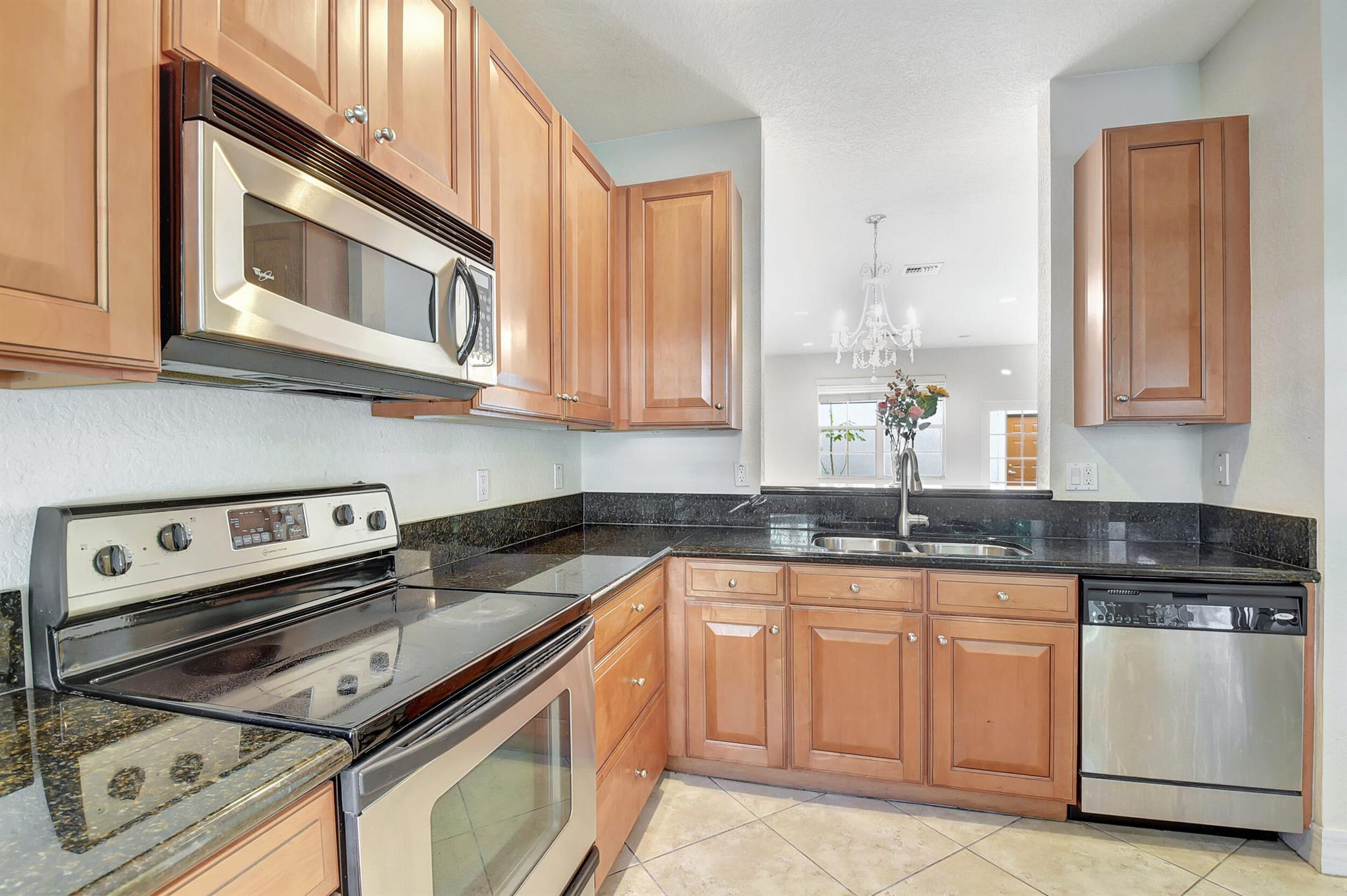 1125 NW 18th Avenue