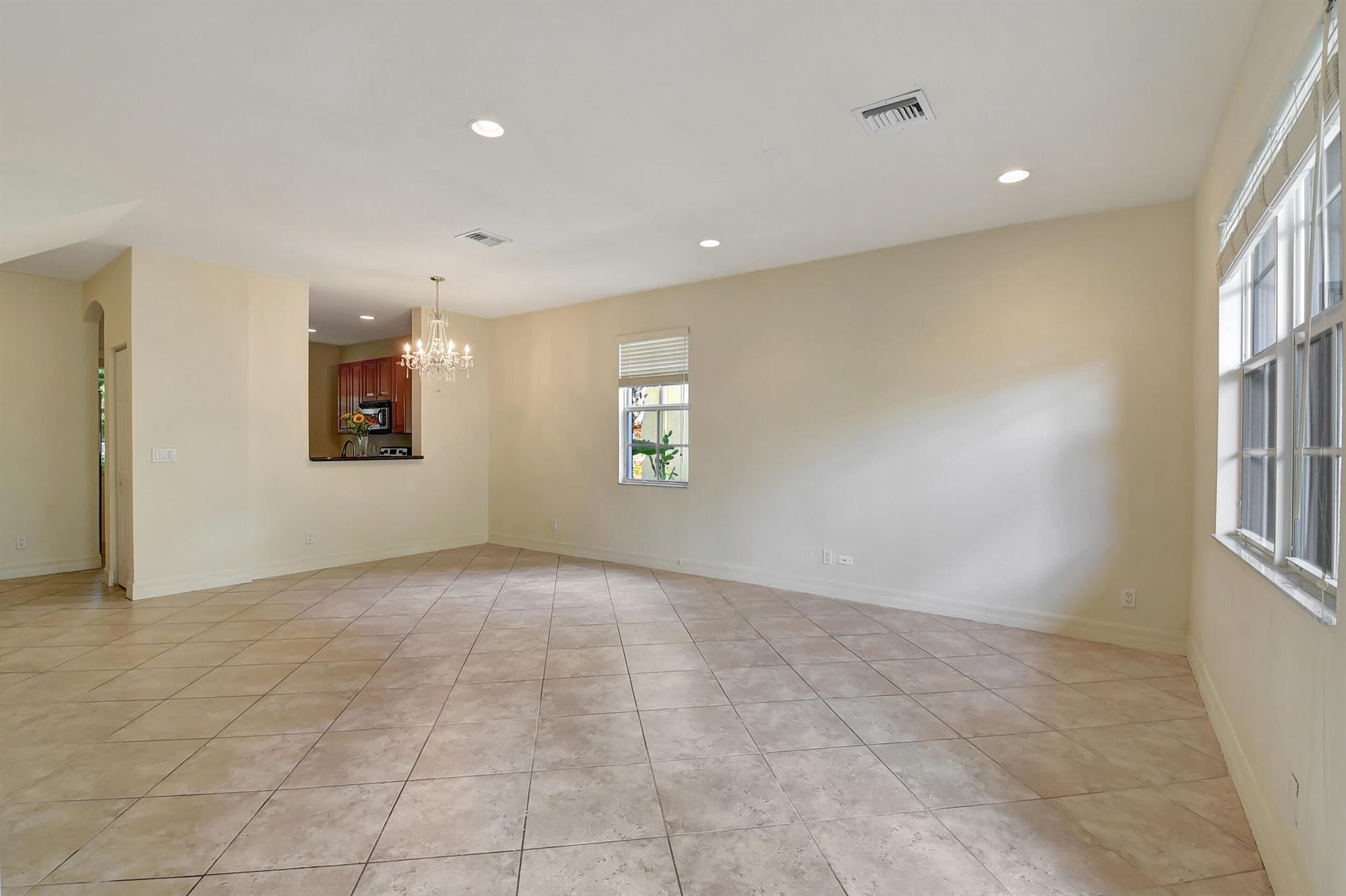 1125 NW 18th Avenue