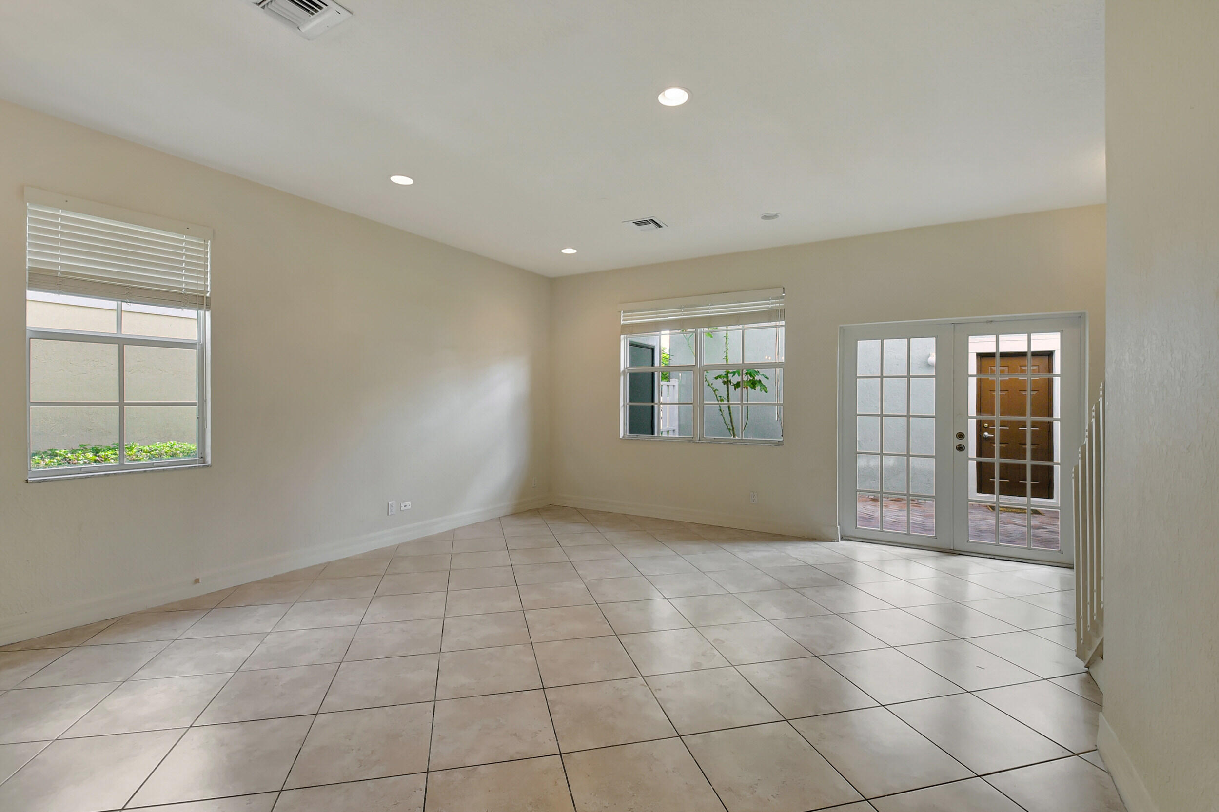 1125 NW 18th Avenue