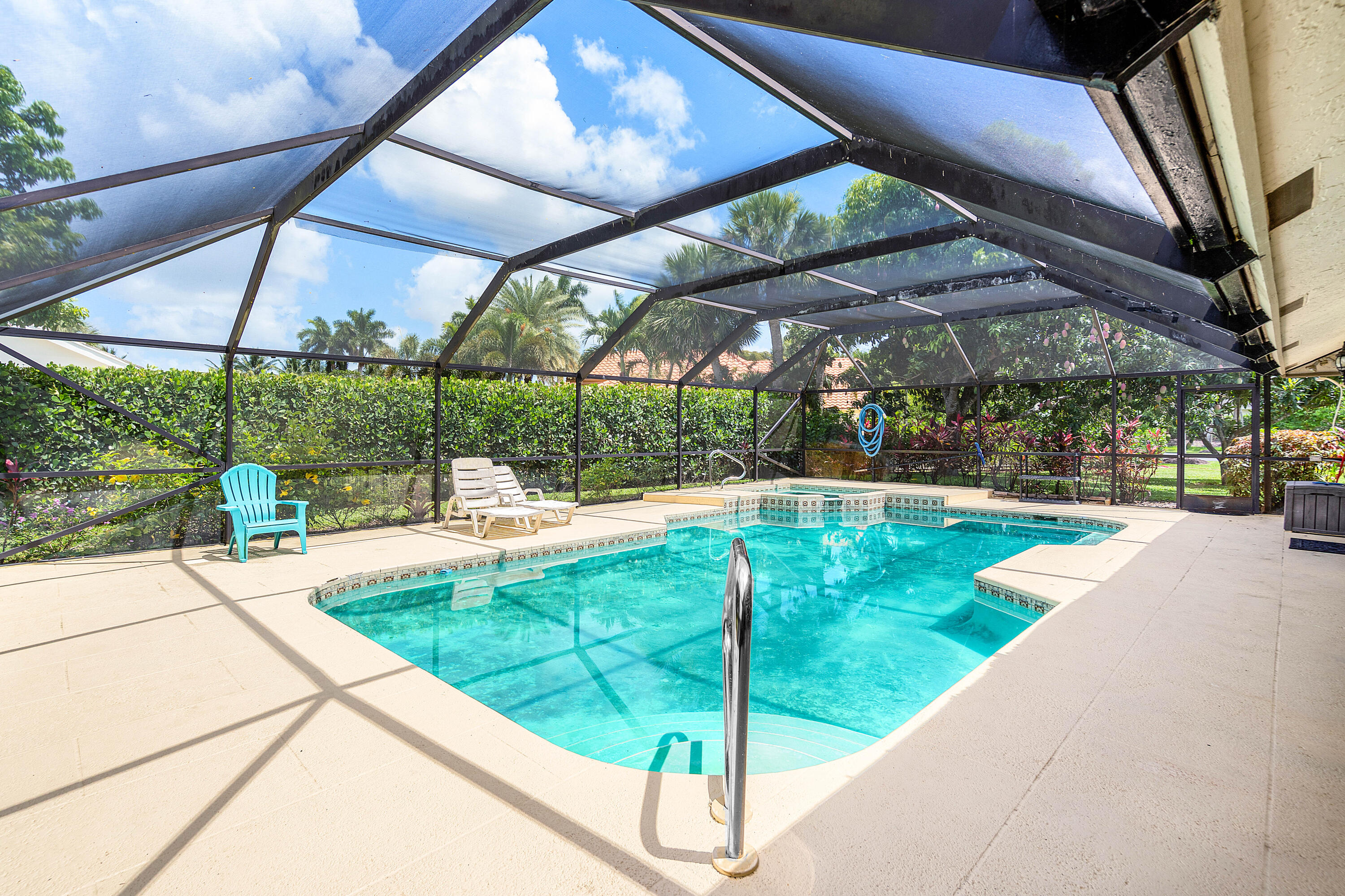 2029 Greenview Cove Drive