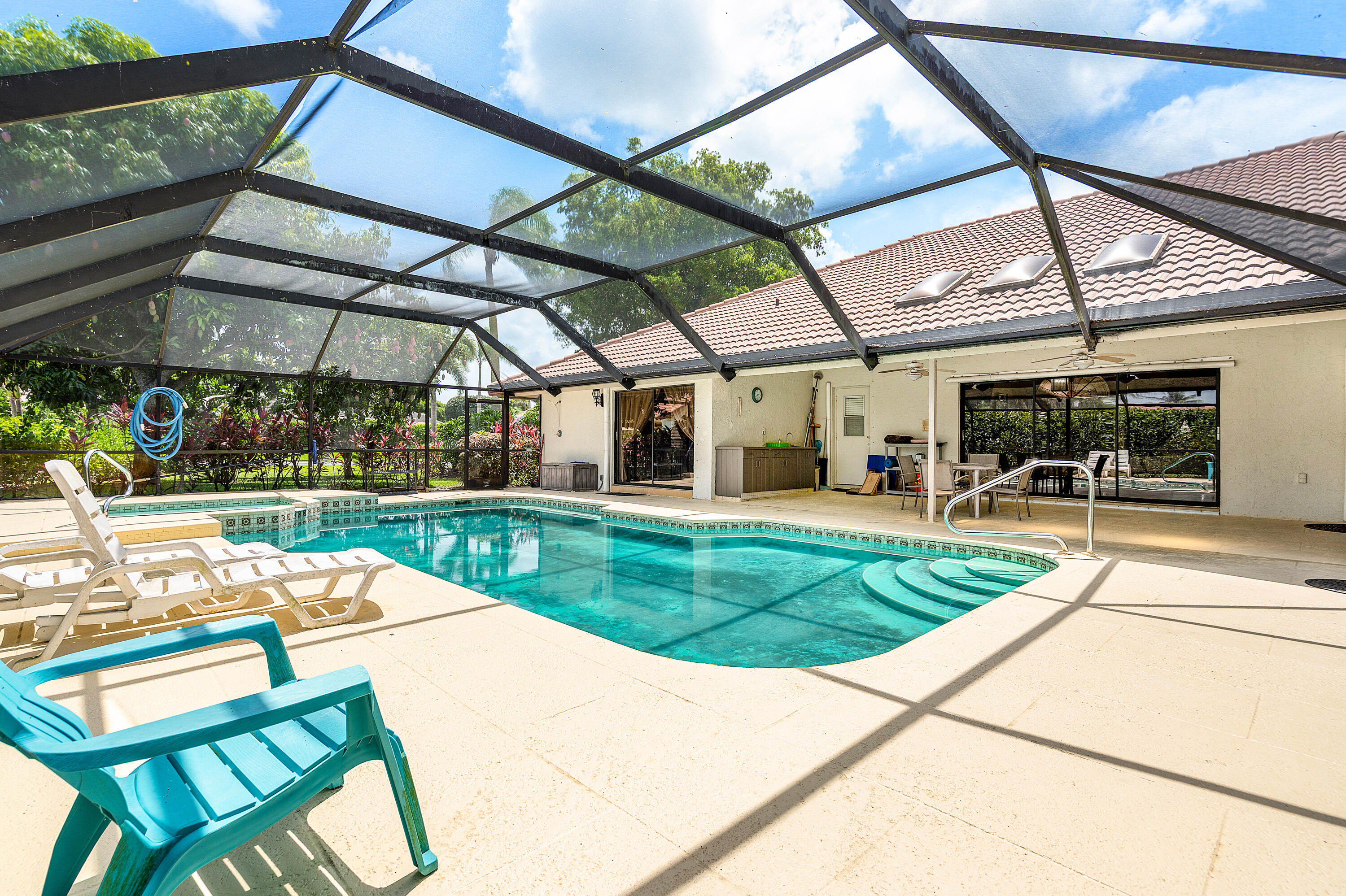 2029 Greenview Cove Drive