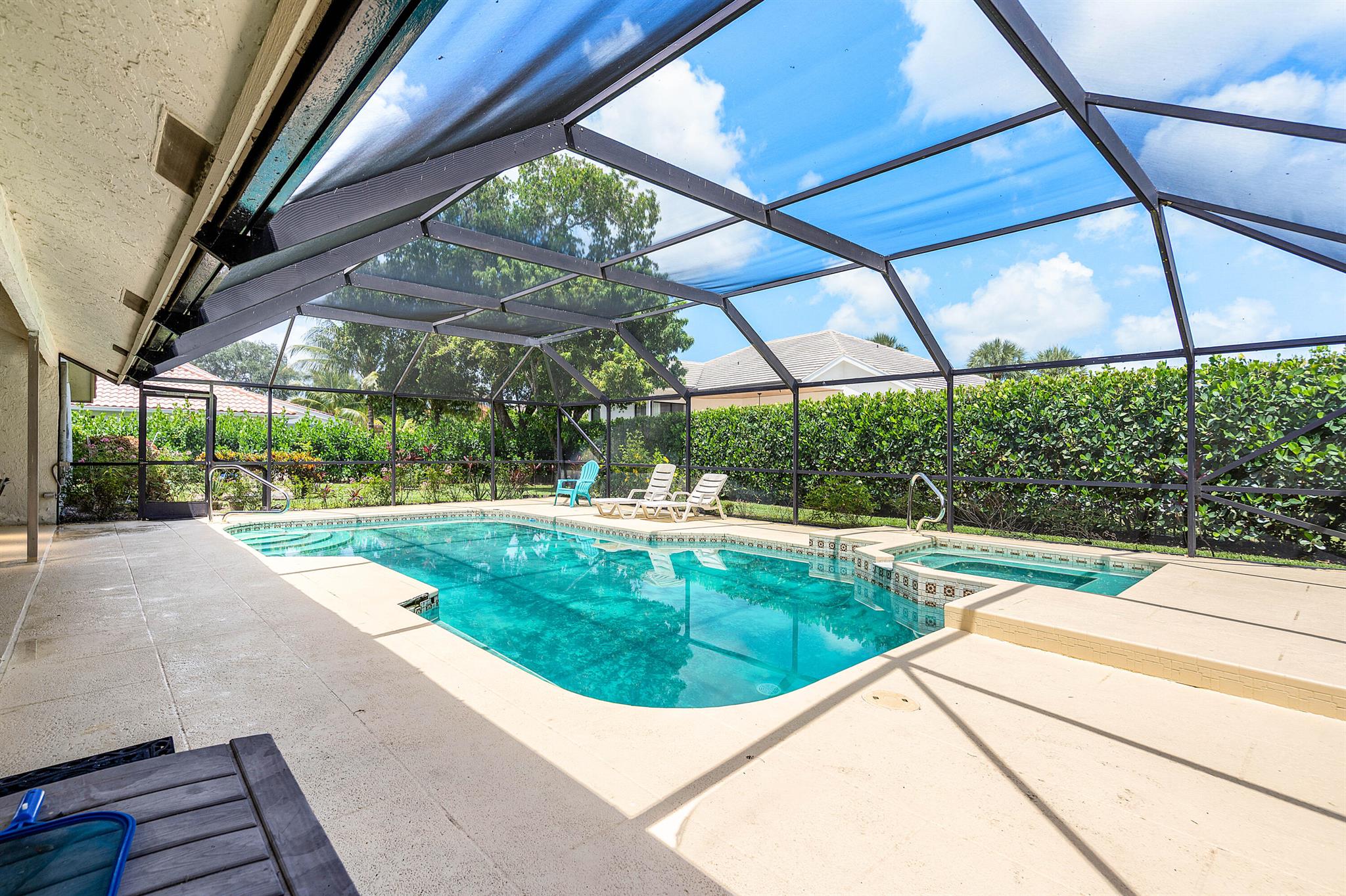 2029 Greenview Cove Drive