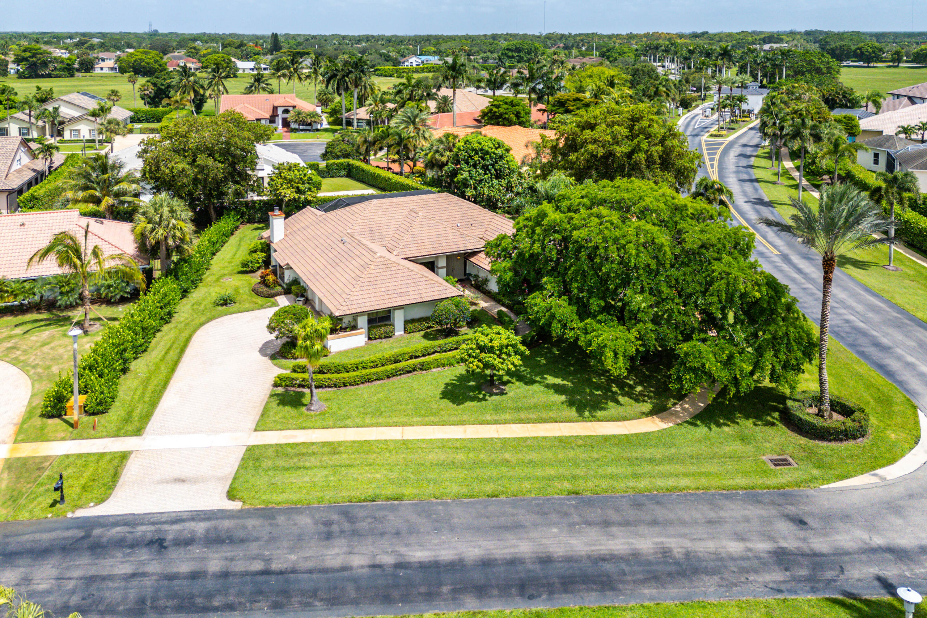 2029 Greenview Cove Drive