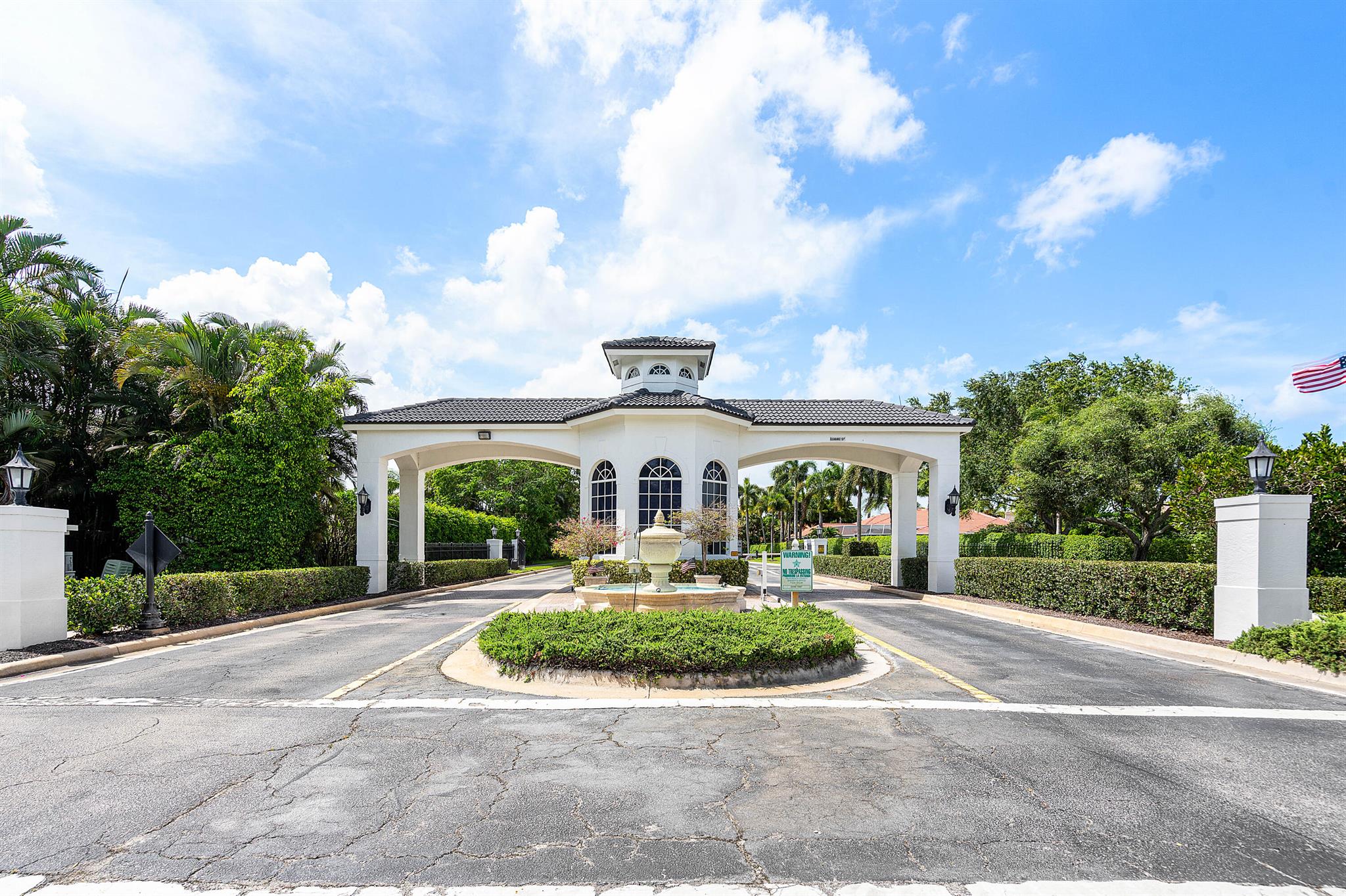 2029 Greenview Cove Drive