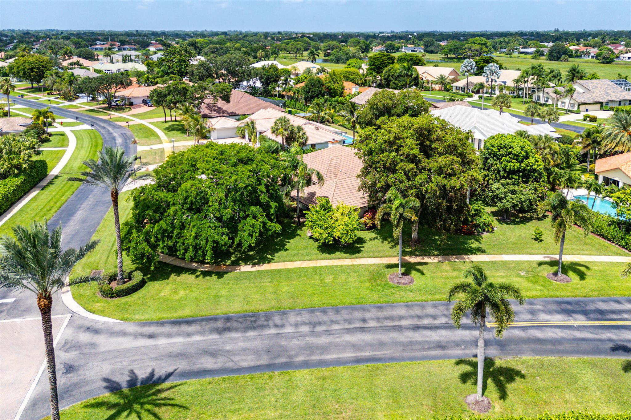 2029 Greenview Cove Drive