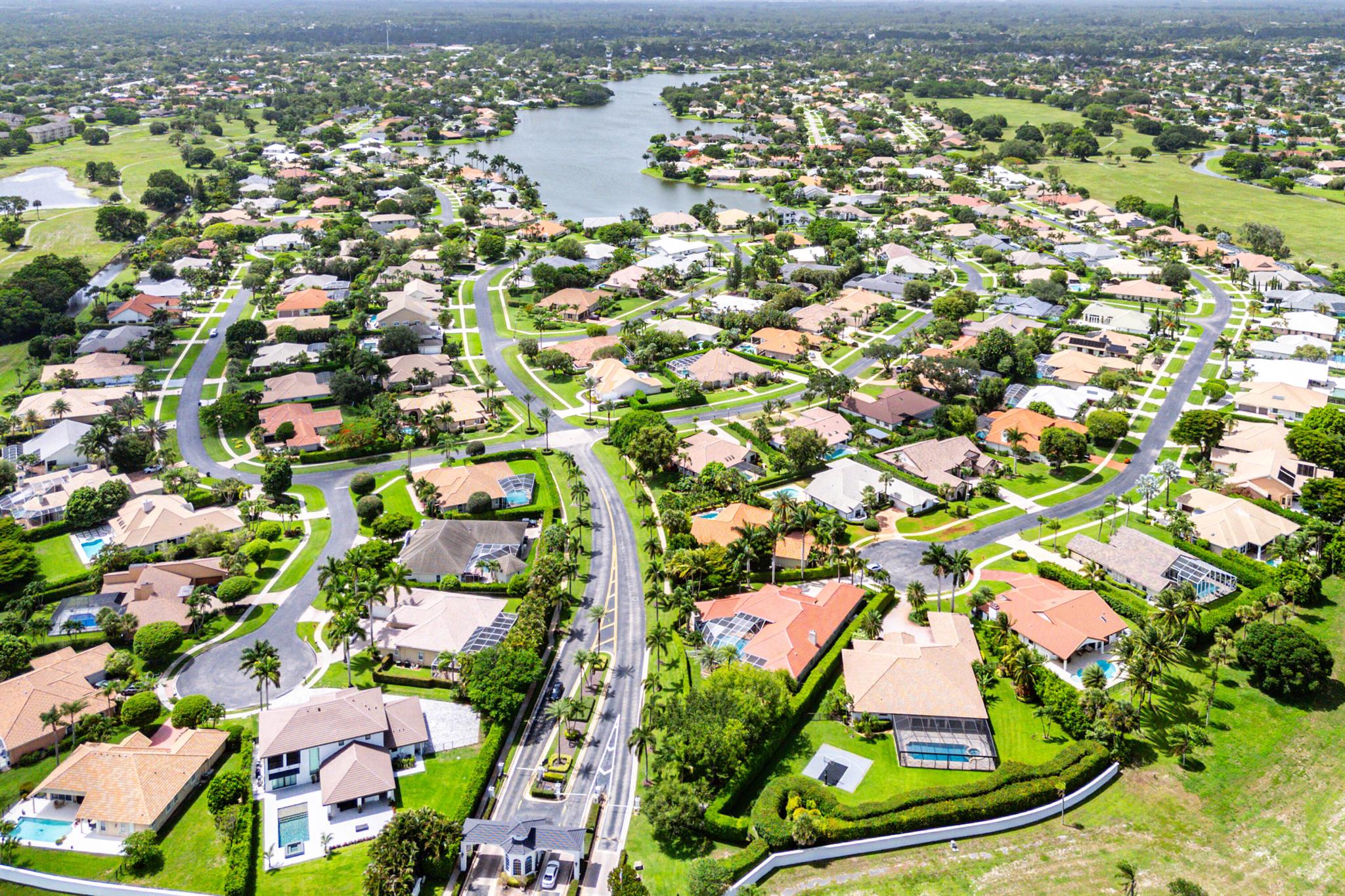 2029 Greenview Cove Drive