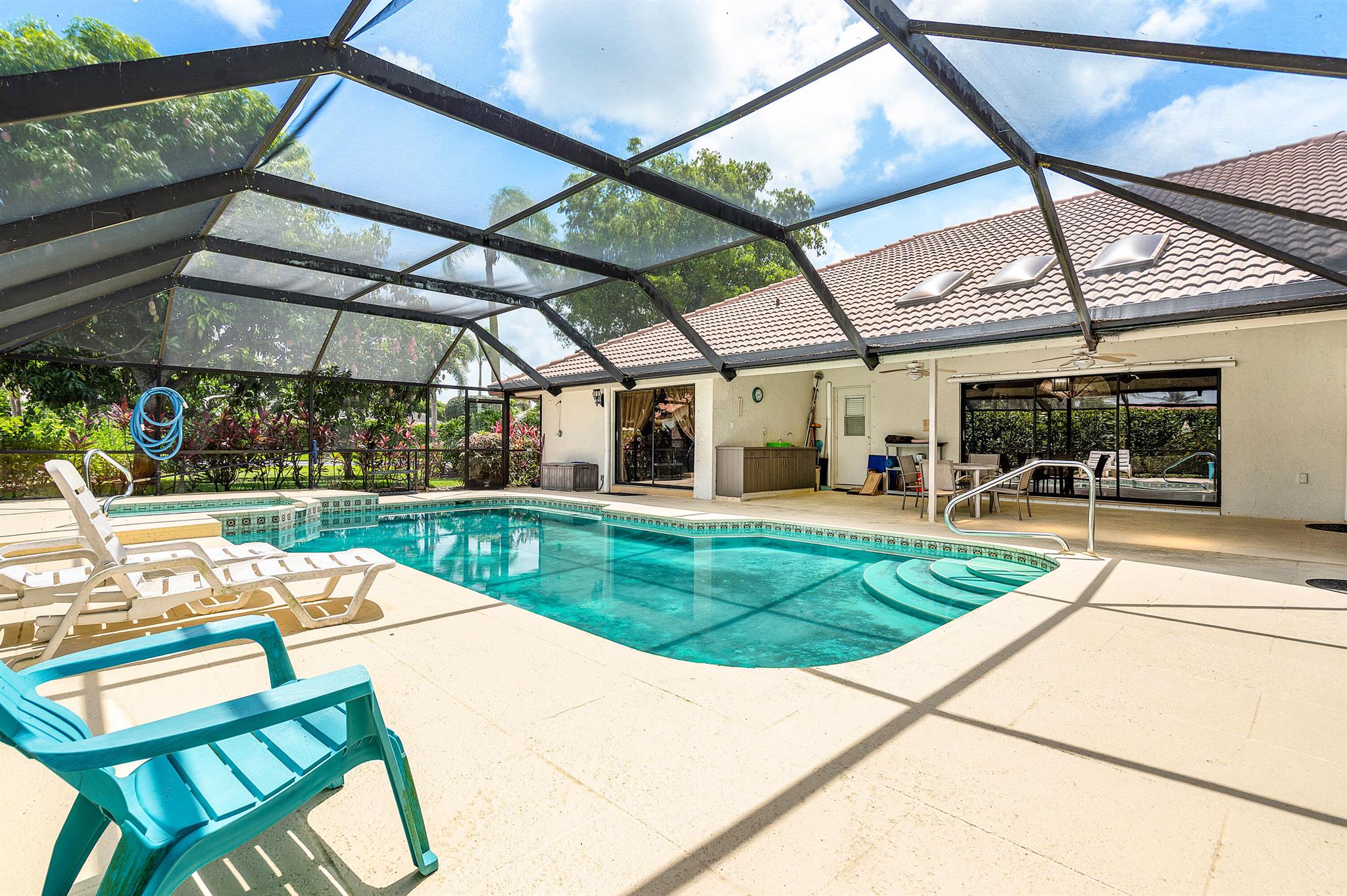 2029 Greenview Cove Drive