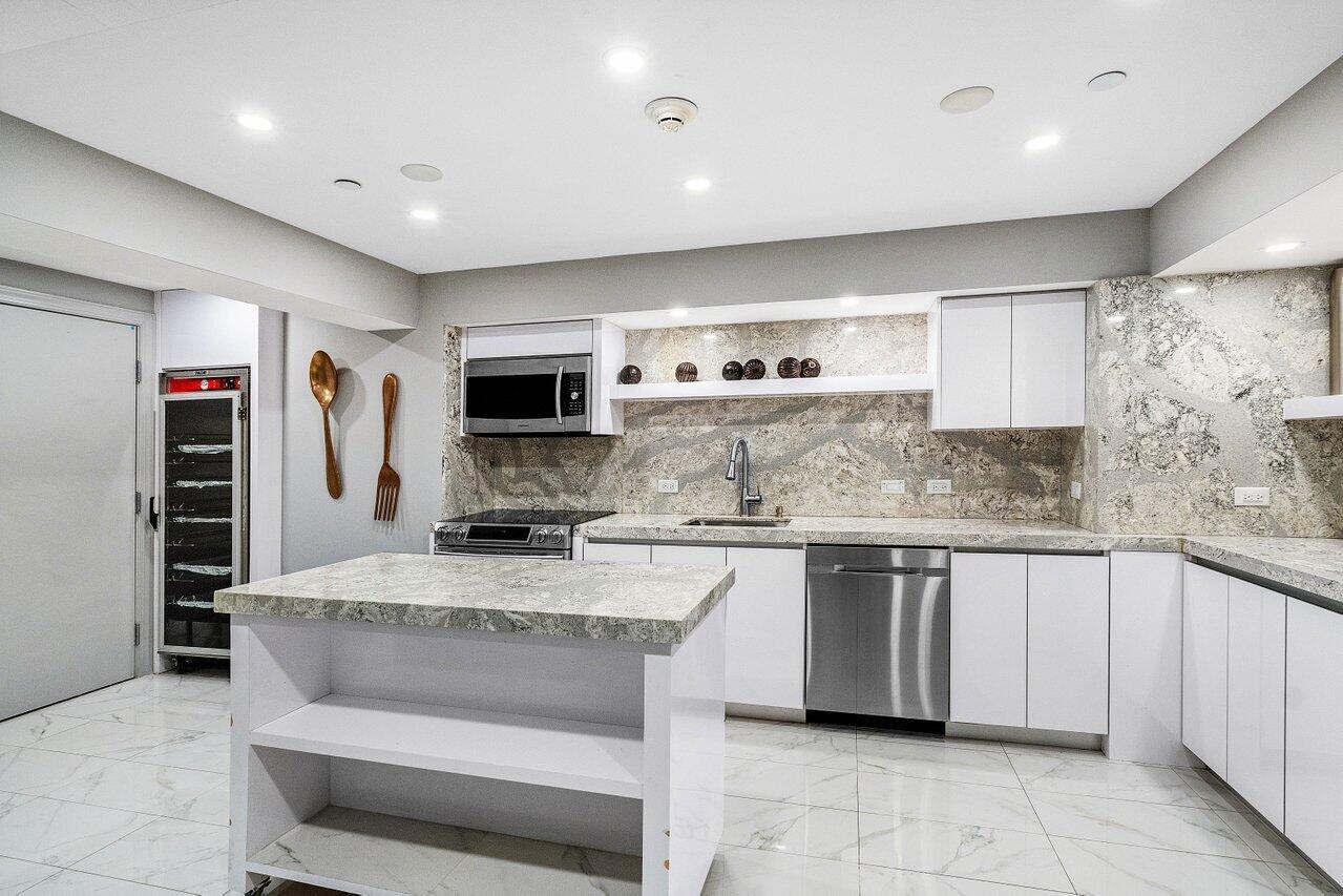 3535 S Ocean Drive 406