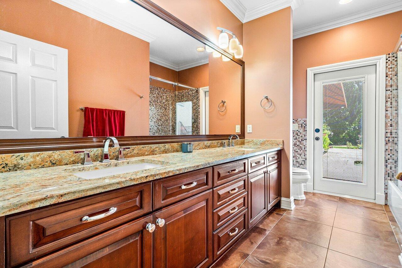 2455 Hampton Bridge Road