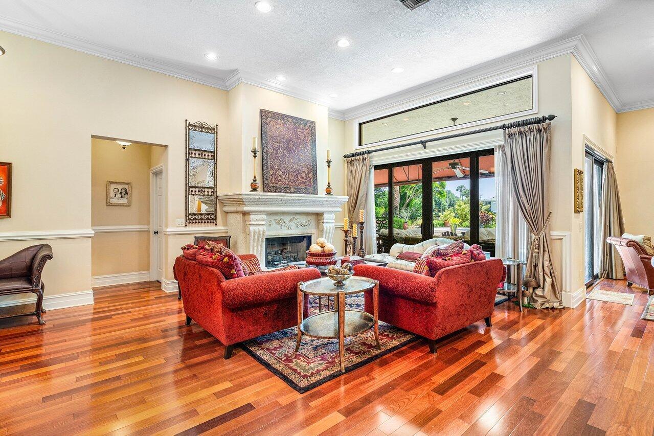 2455 Hampton Bridge Road