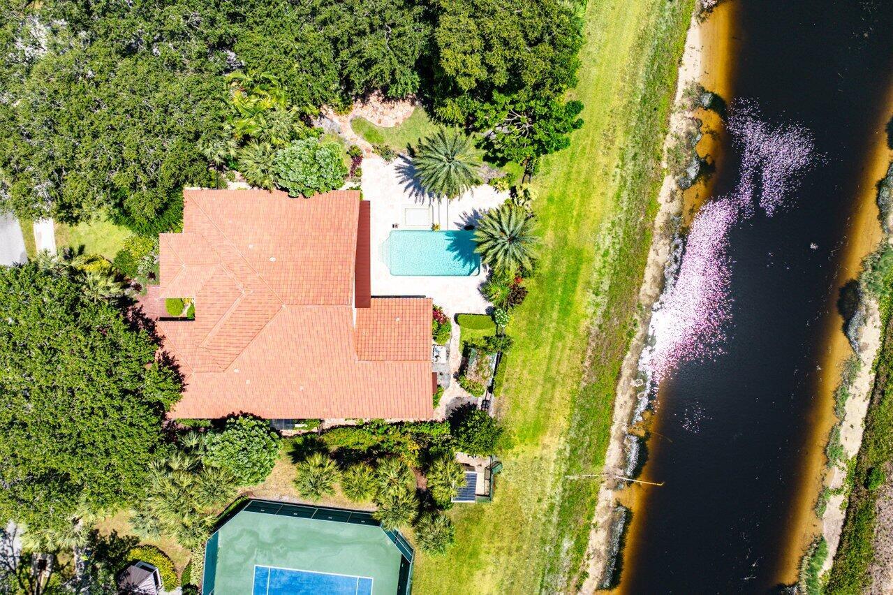 2455 Hampton Bridge Road