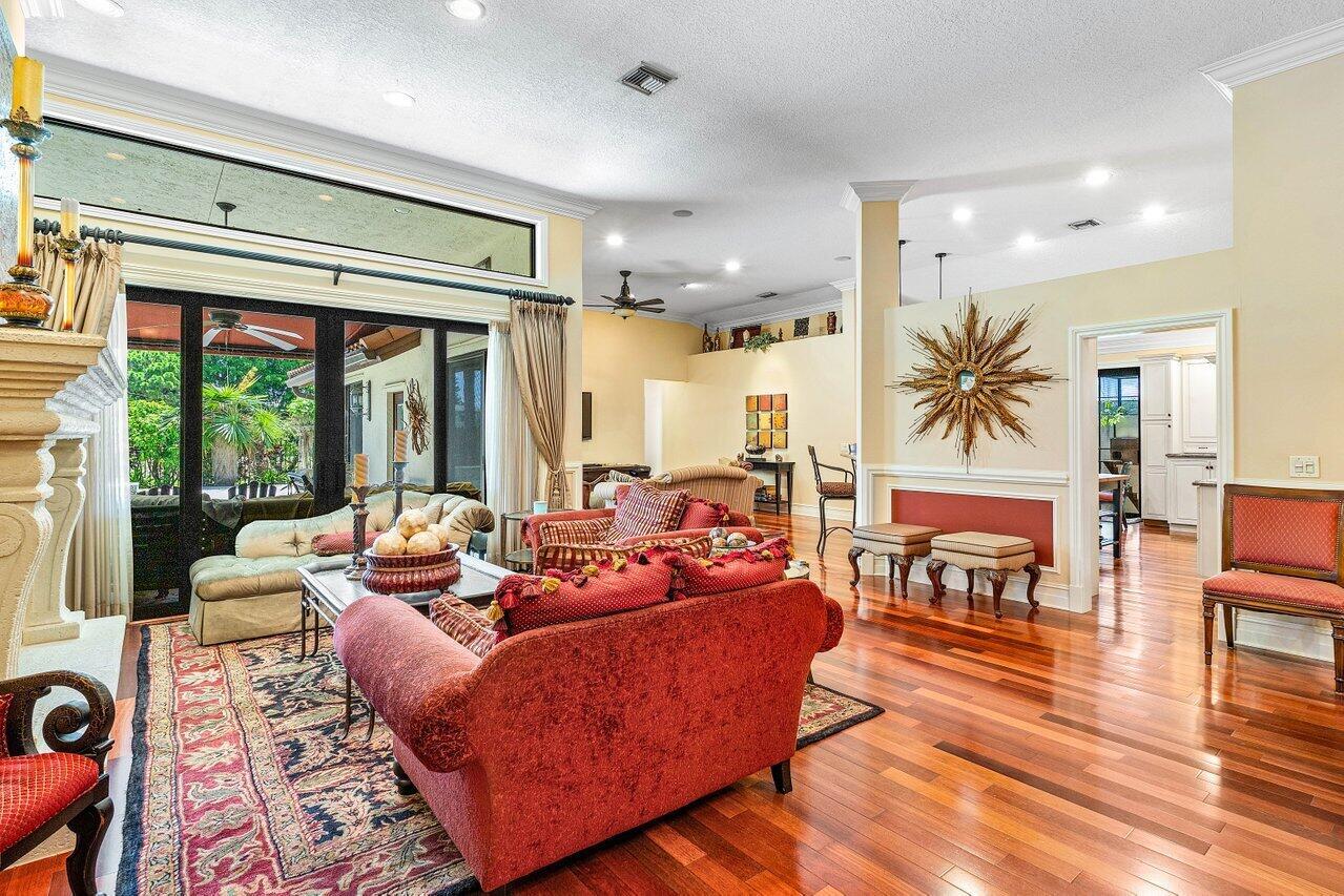 2455 Hampton Bridge Road