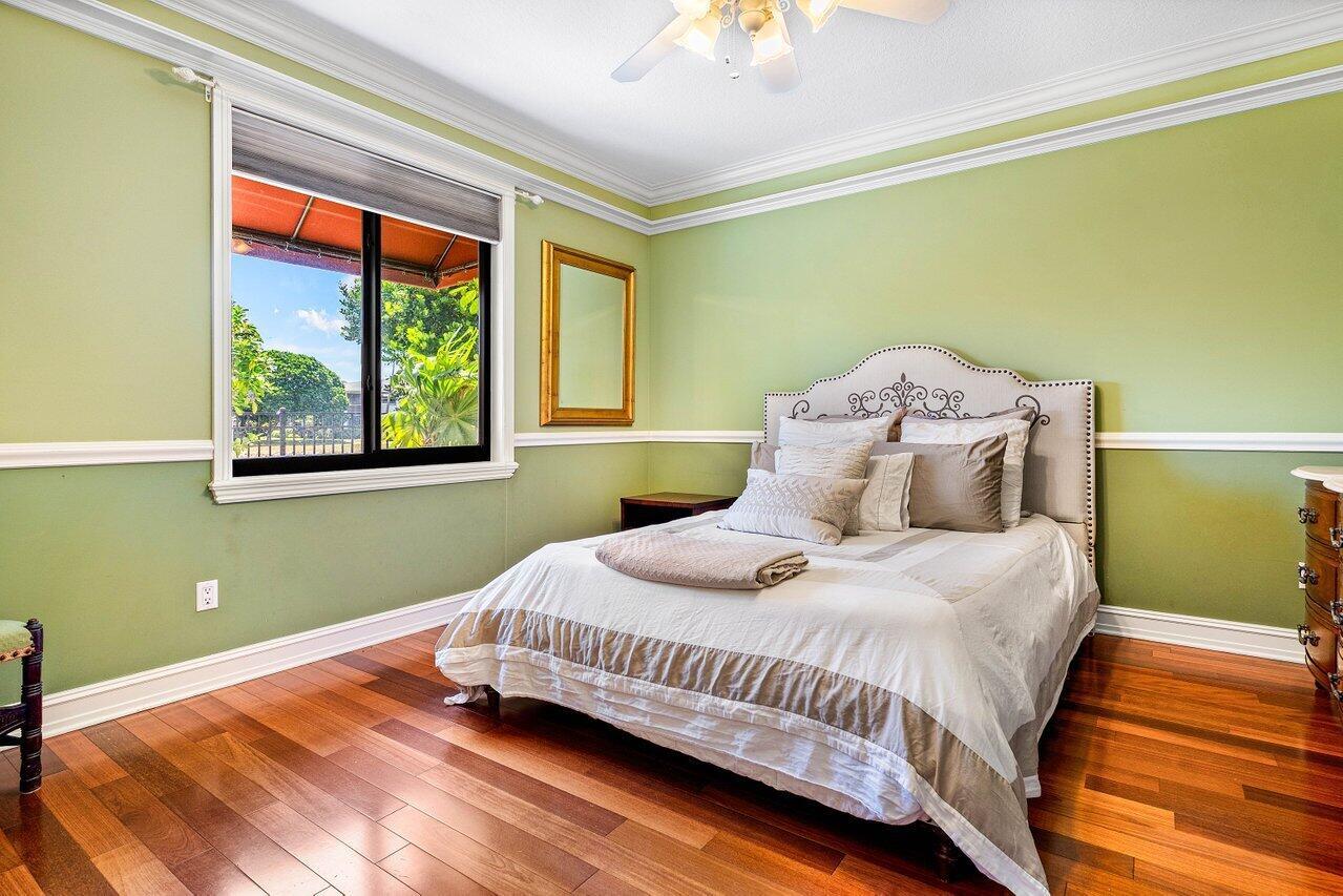 2455 Hampton Bridge Road