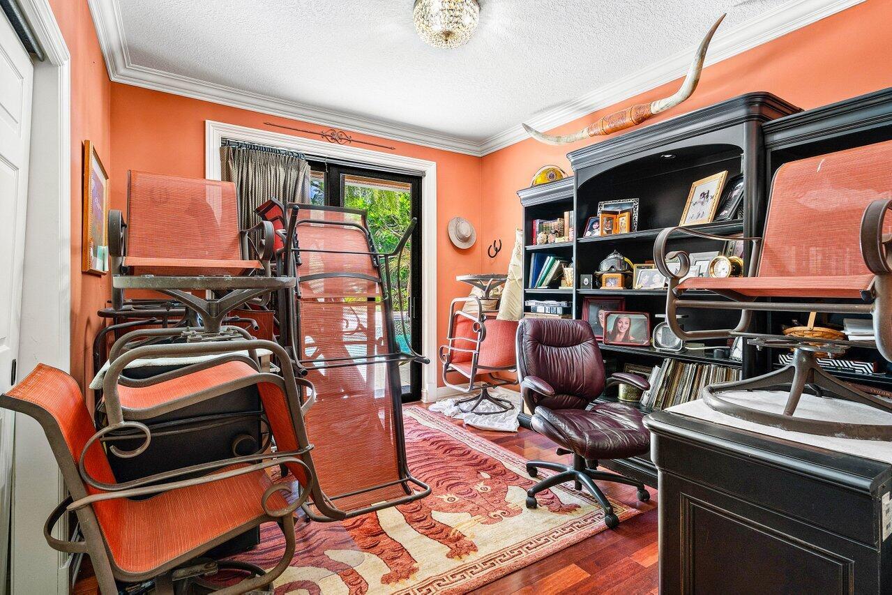 2455 Hampton Bridge Road