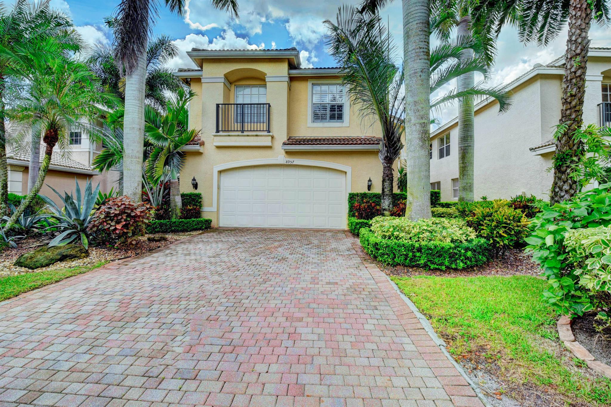 8957 Sandy Crest Lane