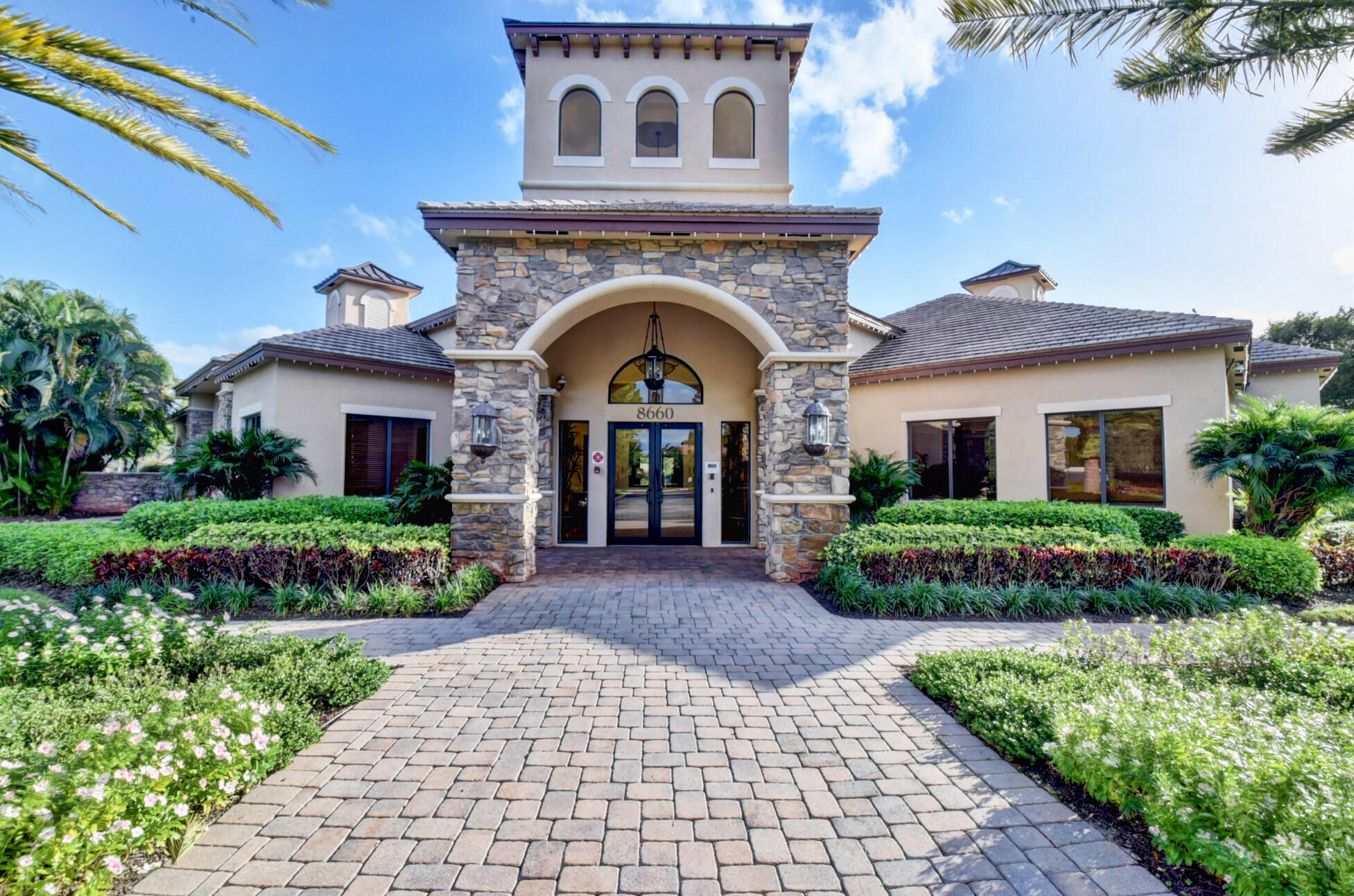 8957 Sandy Crest Lane