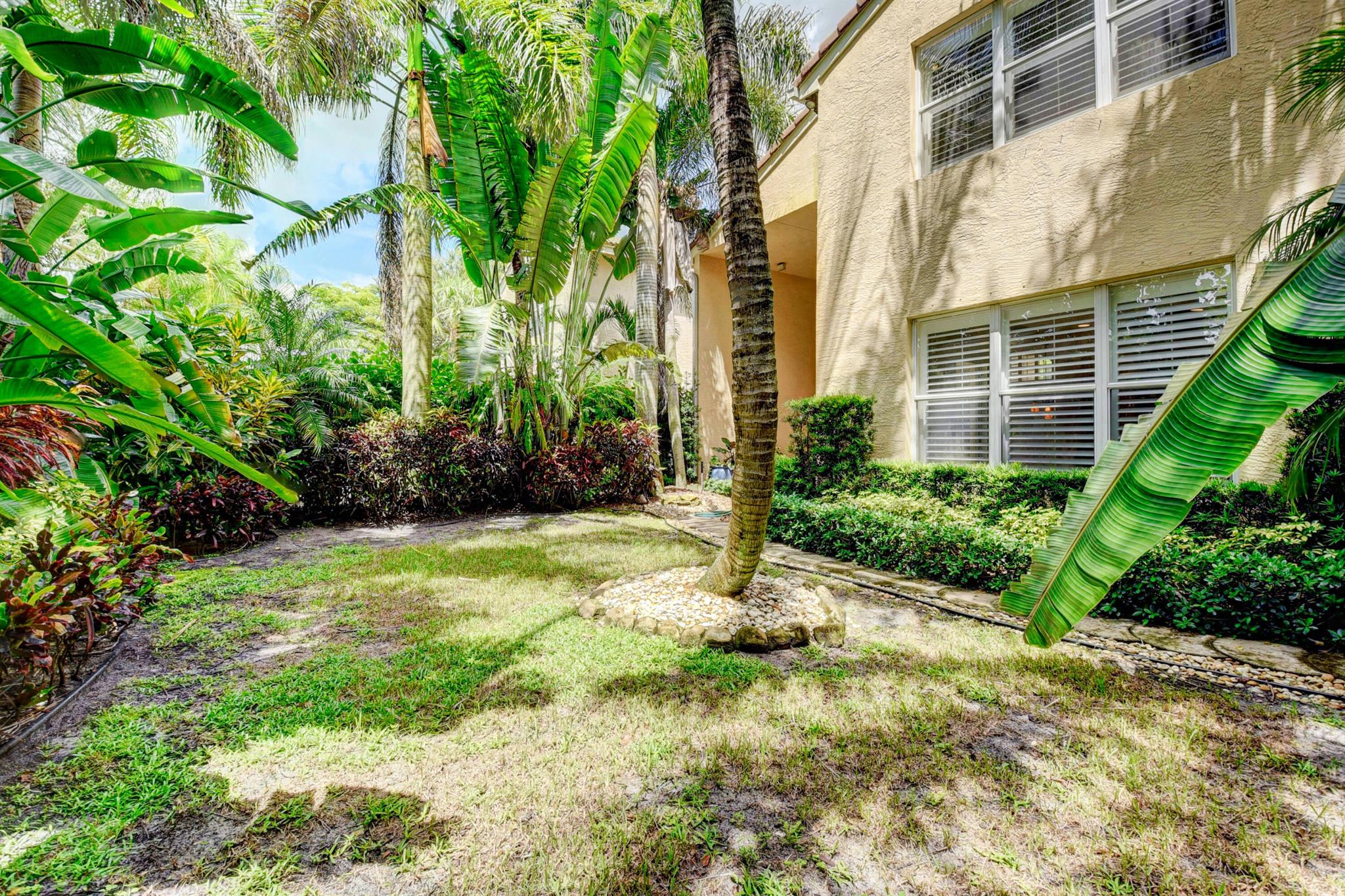 8957 Sandy Crest Lane