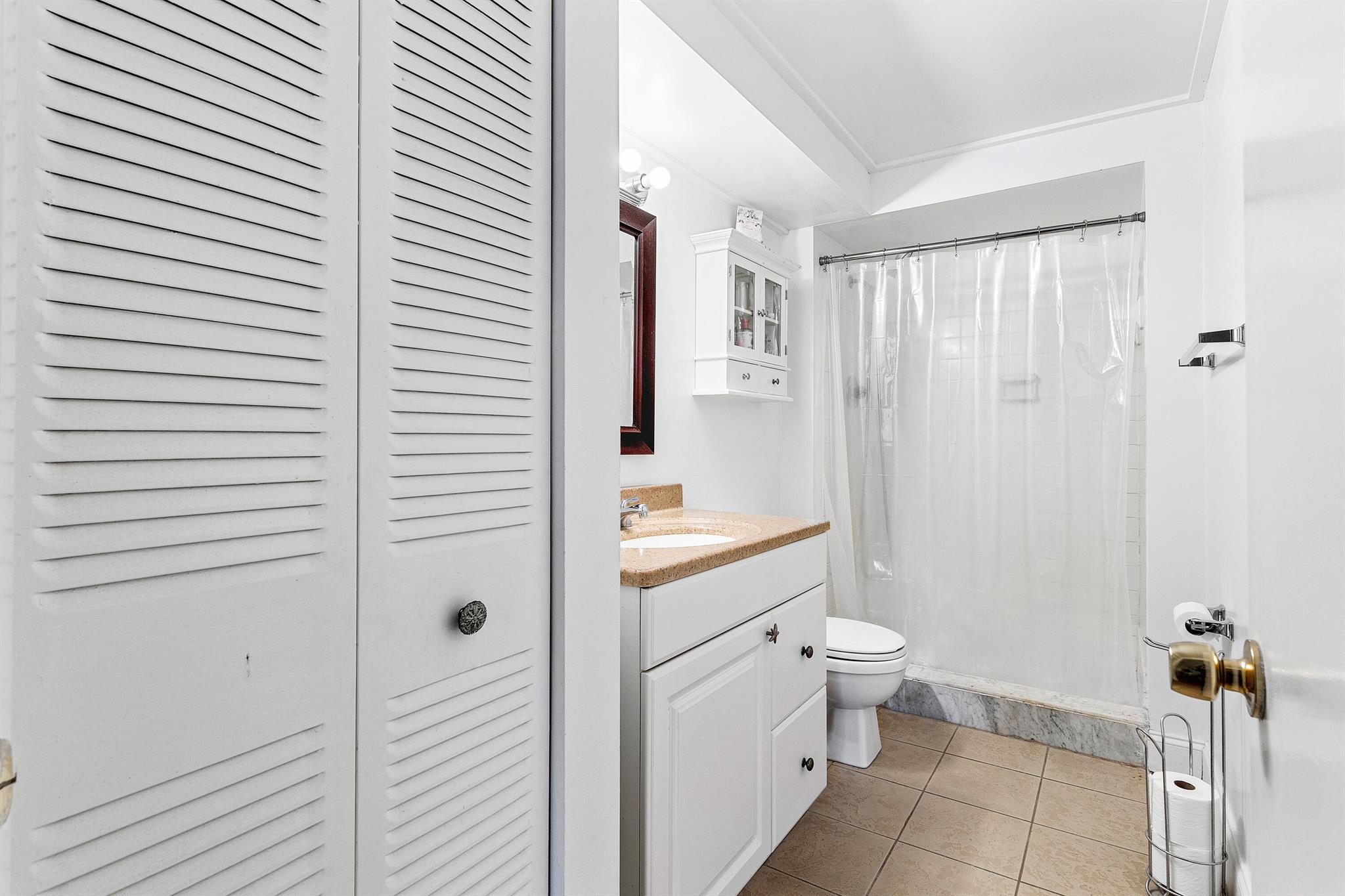 470 NW 20th Street 2110