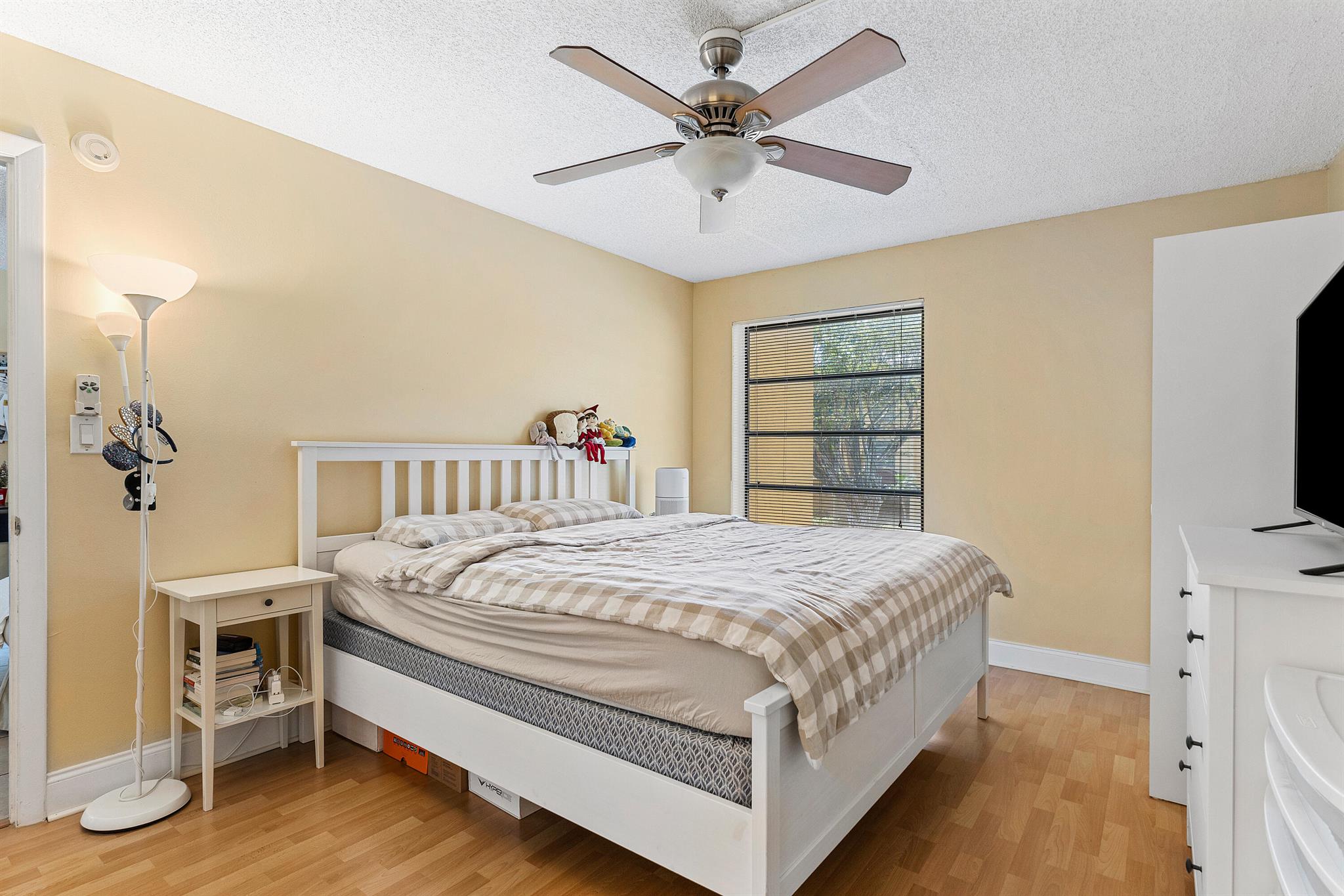 470 NW 20th Street 2110
