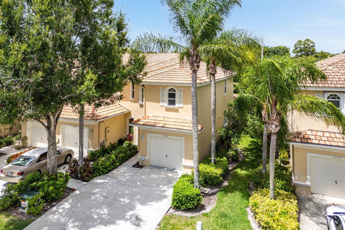 1559 Westchester Avenue