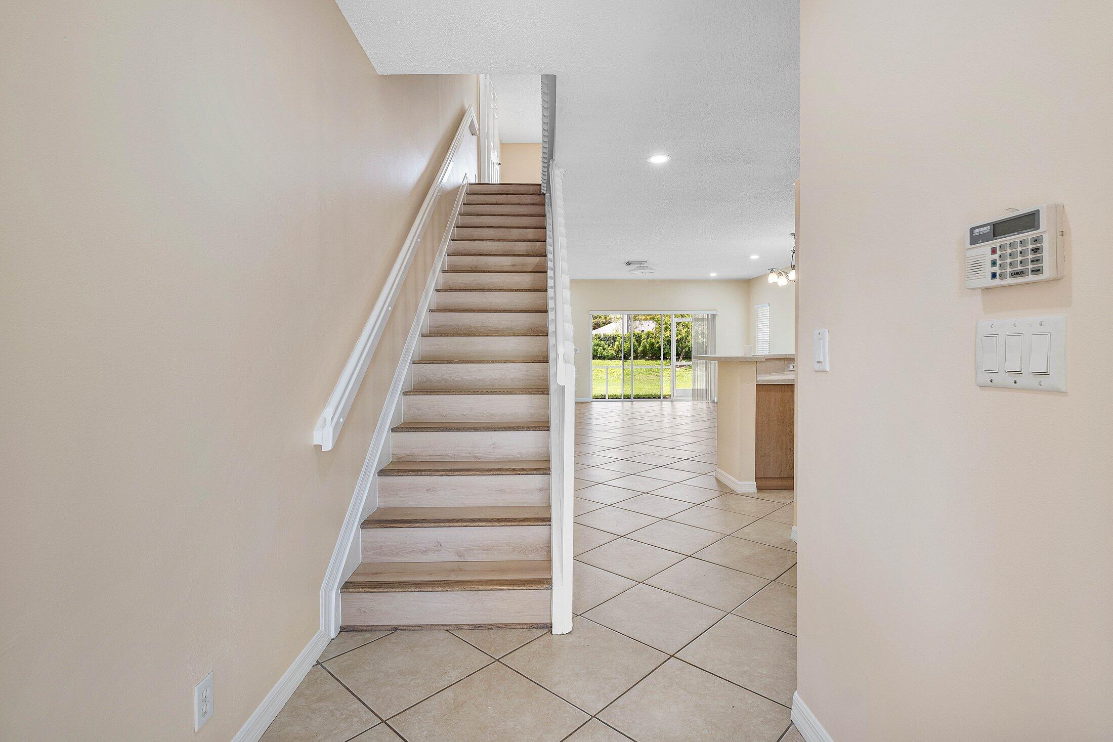 1559 Westchester Avenue