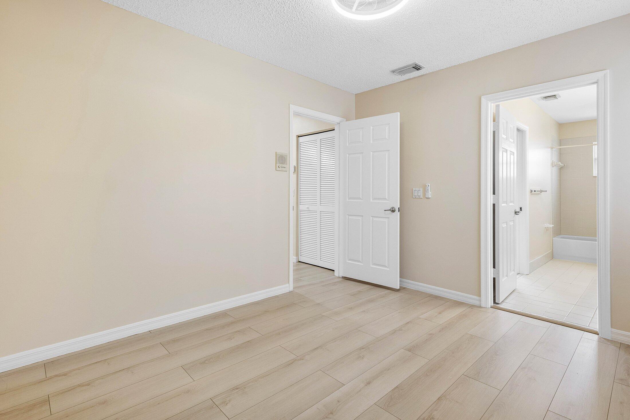 1559 Westchester Avenue