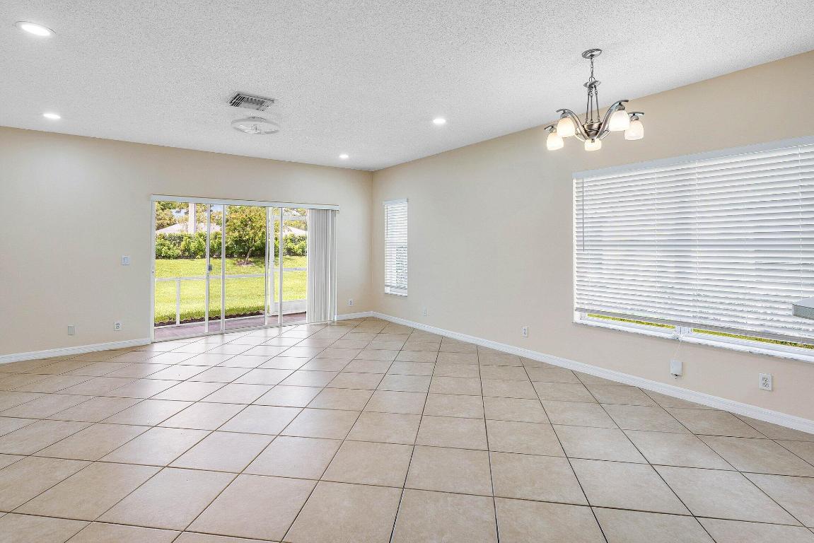 1559 Westchester Avenue