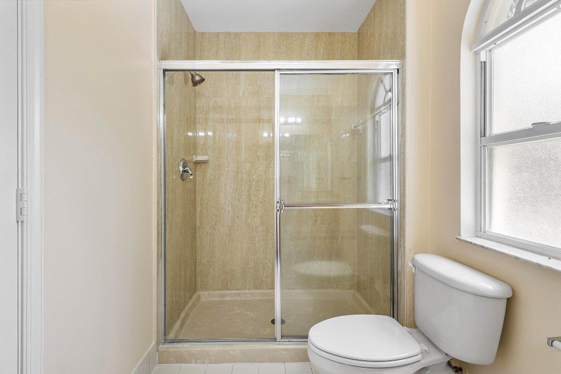 1559 Westchester Avenue