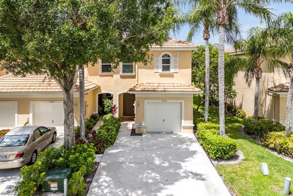 1559 Westchester Avenue