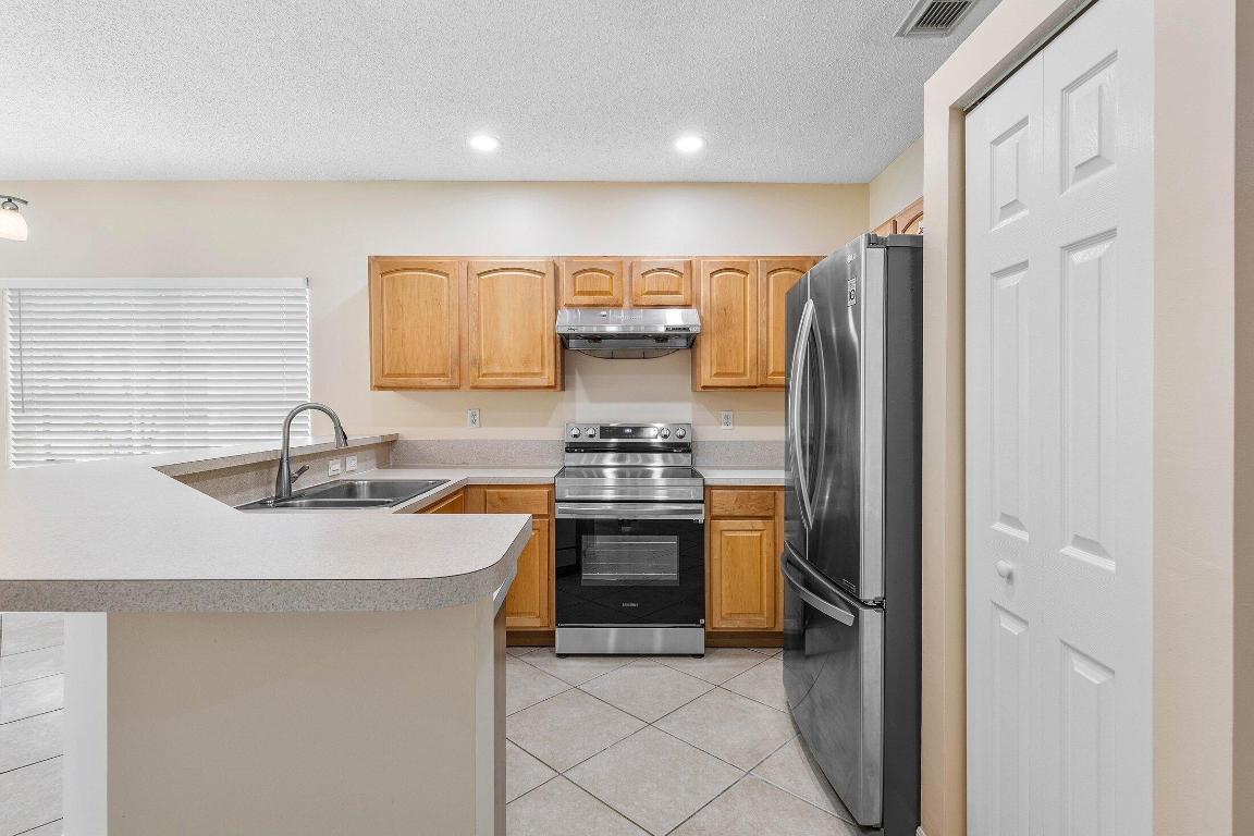 1559 Westchester Avenue