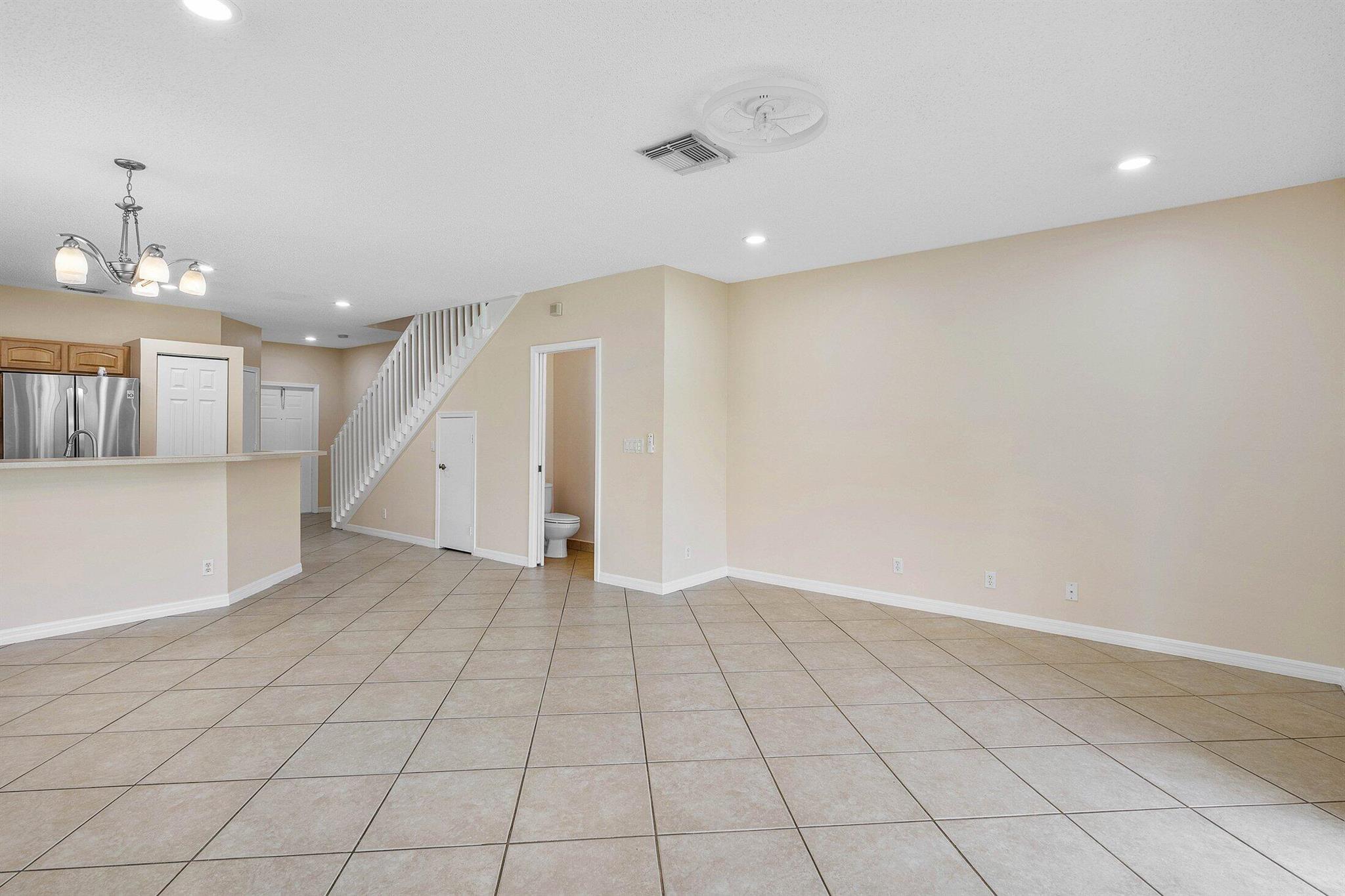 1559 Westchester Avenue