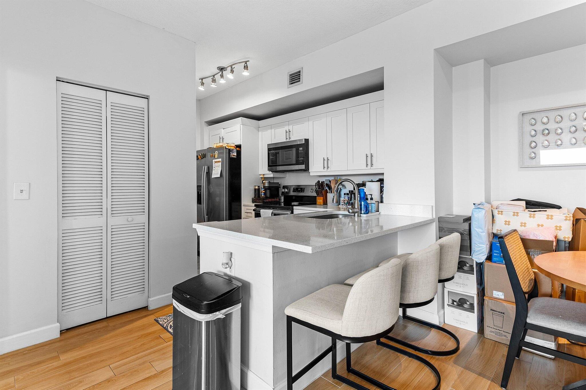 651 Okeechobee Boulevard 1101