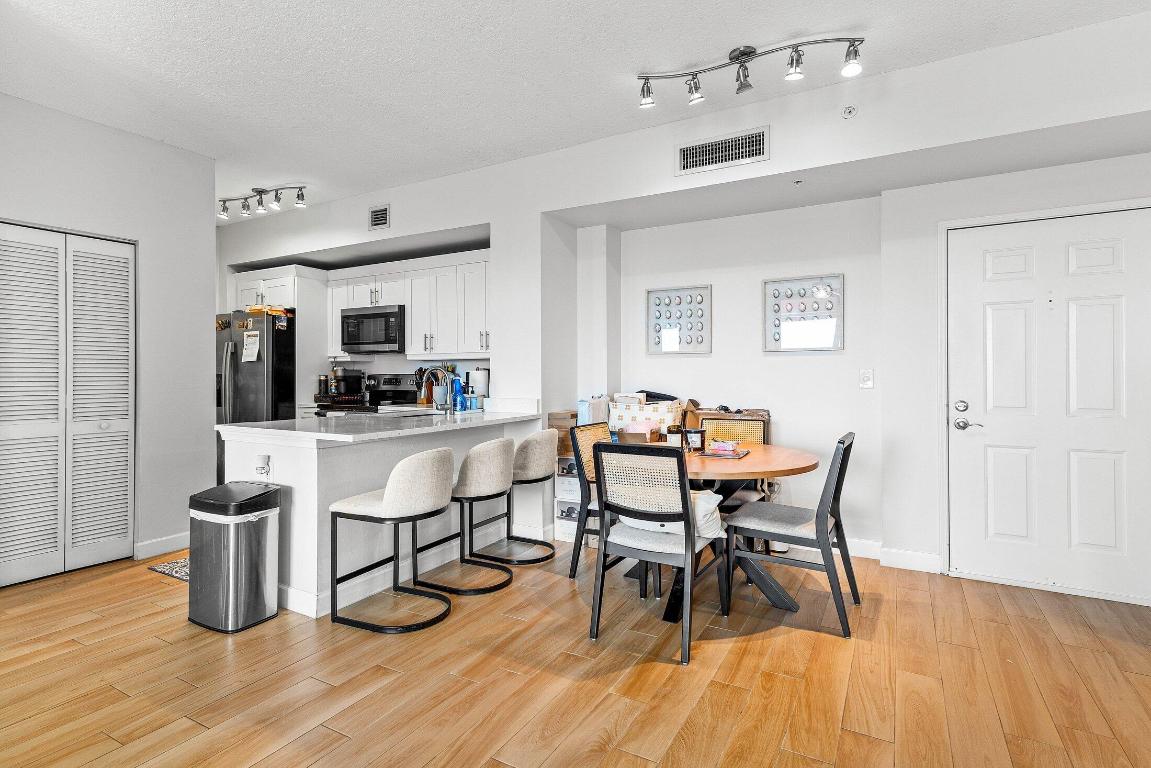 651 Okeechobee Boulevard 1101